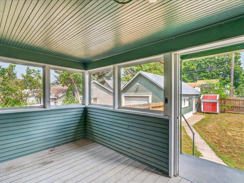 910 W MAIN Ave - Photo 22