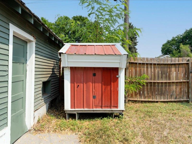 910 W MAIN Ave - Photo 27
