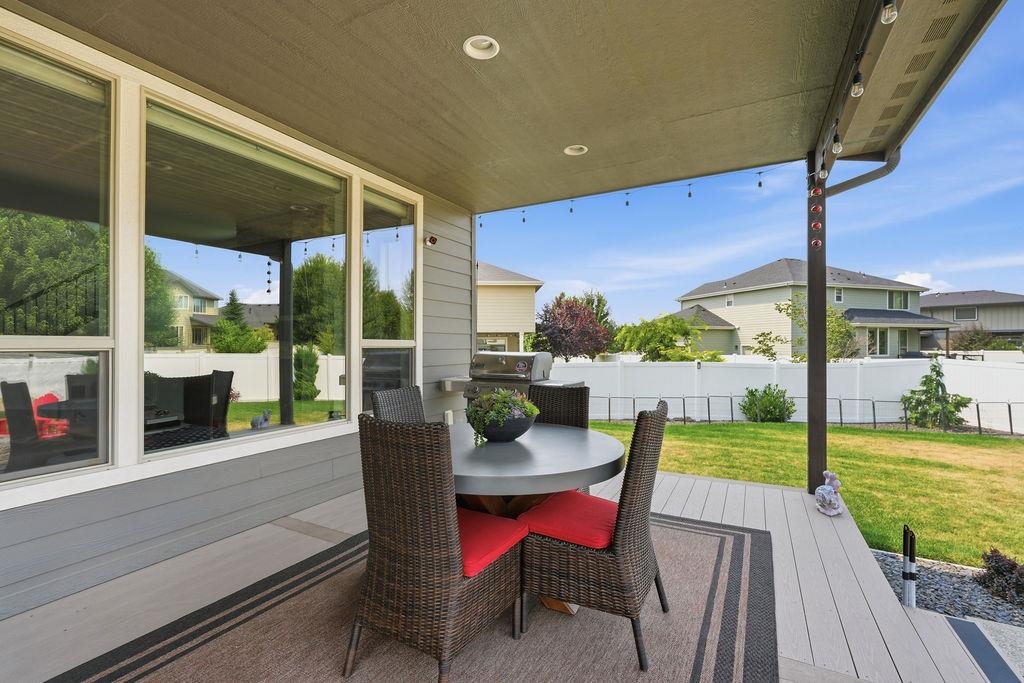 2022 W St Thomas More Way - Photo 38