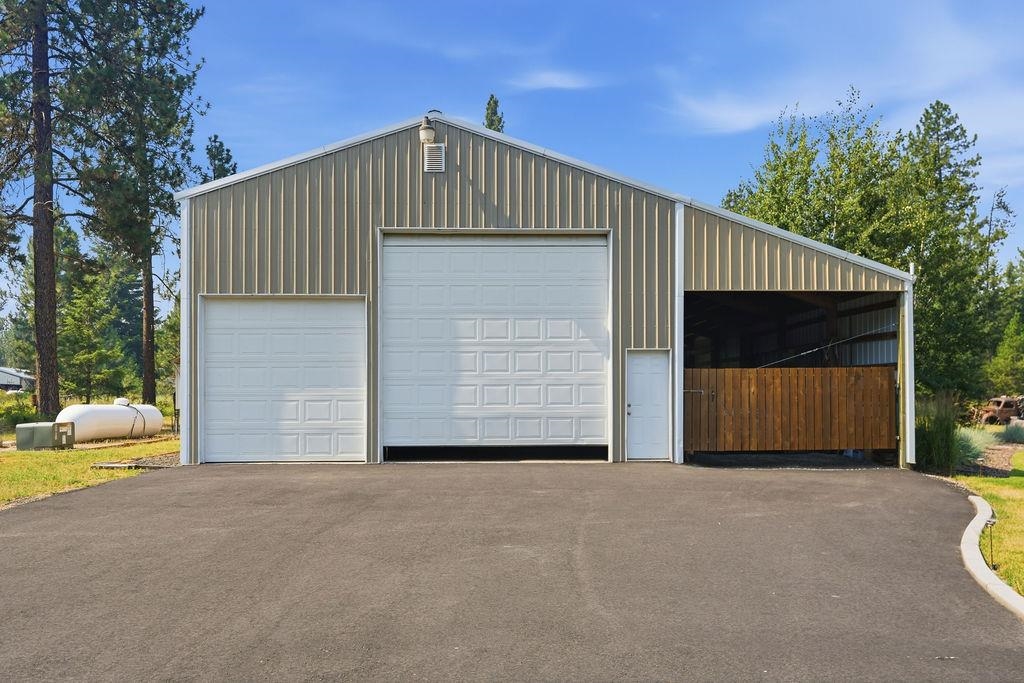 38909 N Hatch Rd - Photo 45