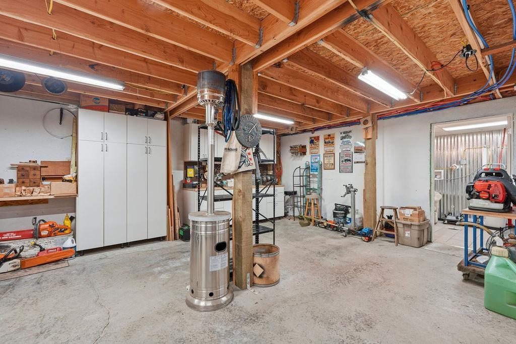 38909 N Hatch Rd - Photo 48