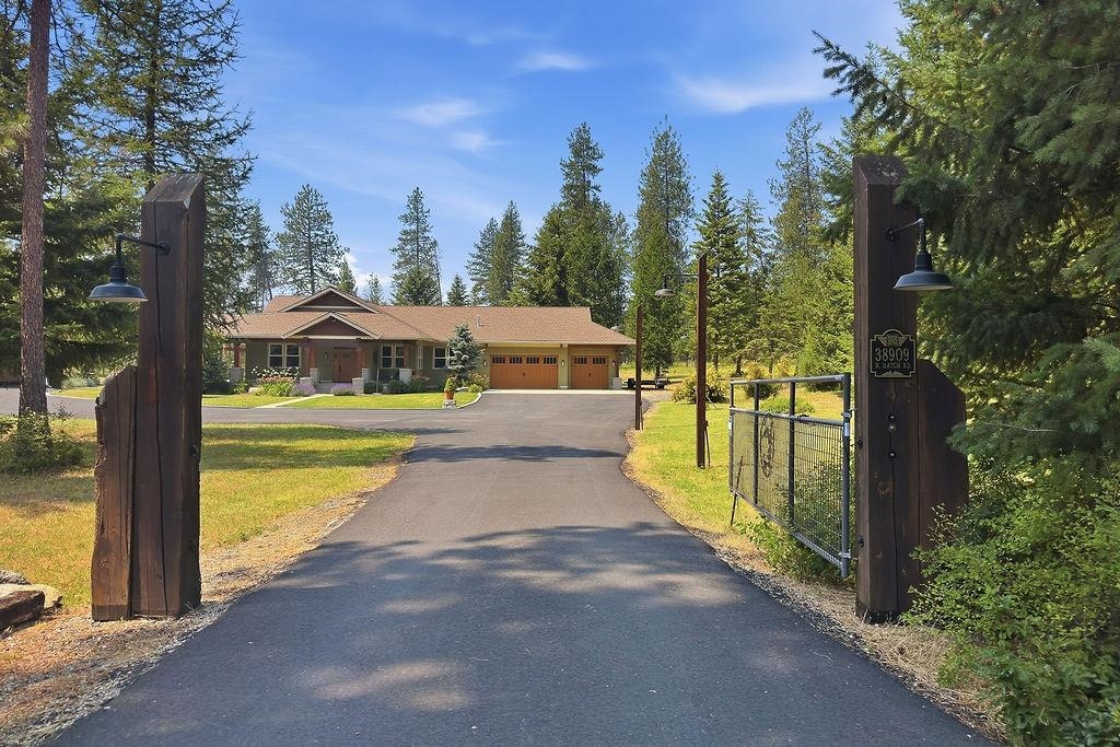 38909 N Hatch Rd - Photo 2