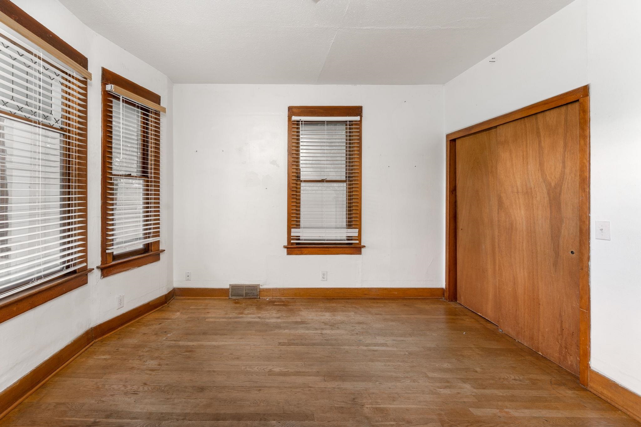 1804 W Augusta Ave - Photo 9