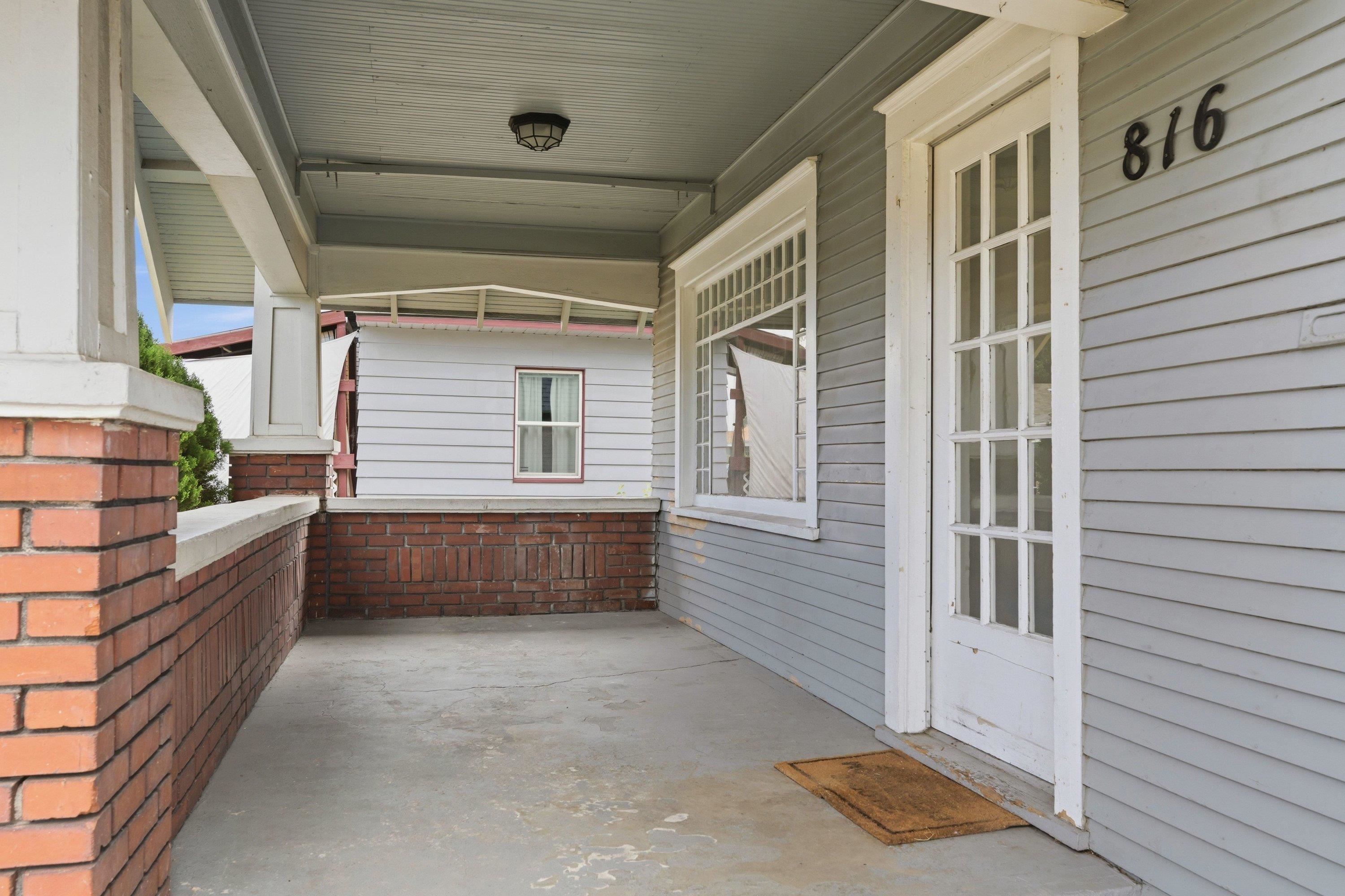 816 E Gordon Ave - Photo 4