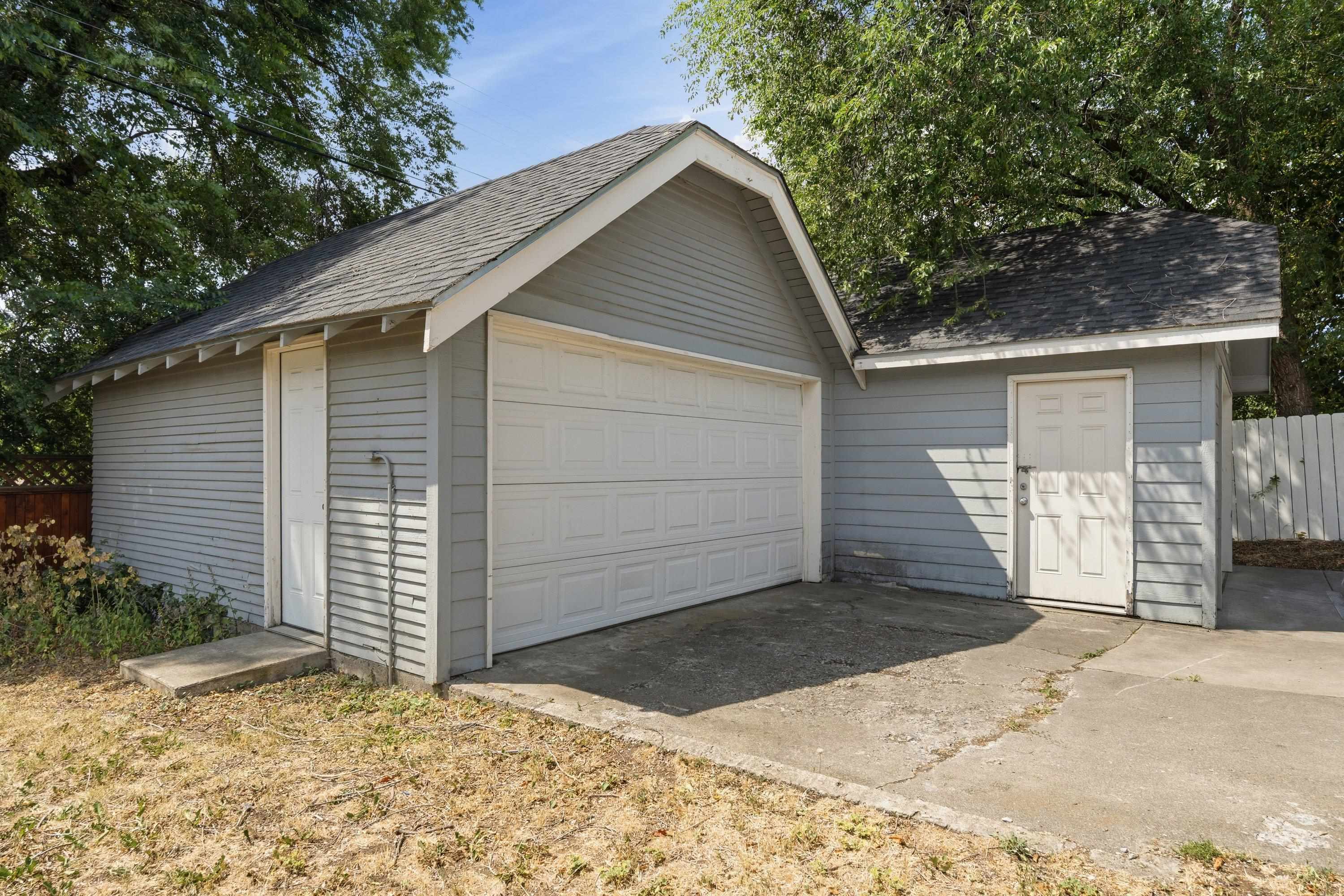 816 E Gordon Ave - Photo 43