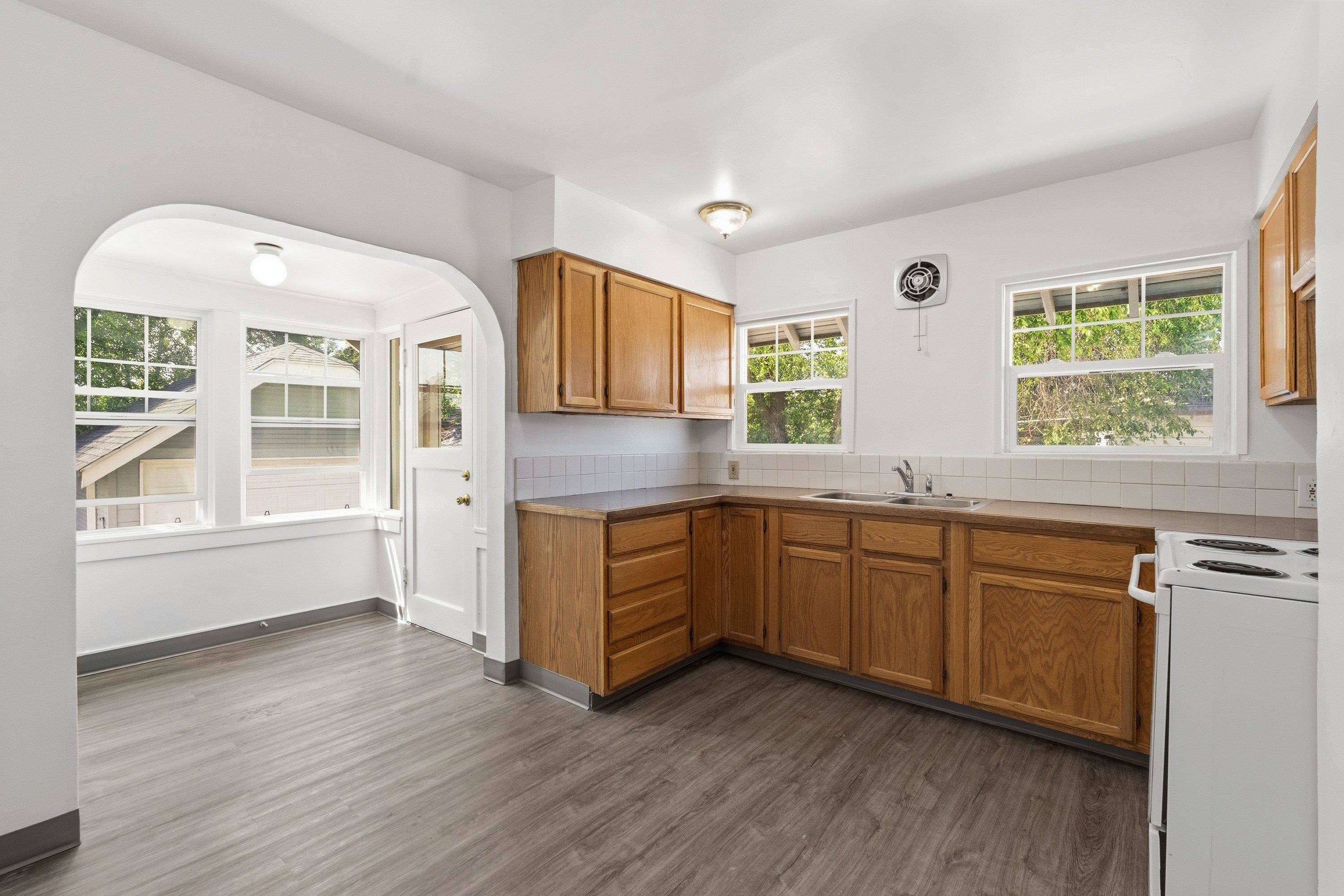816 E Gordon Ave - Photo 12