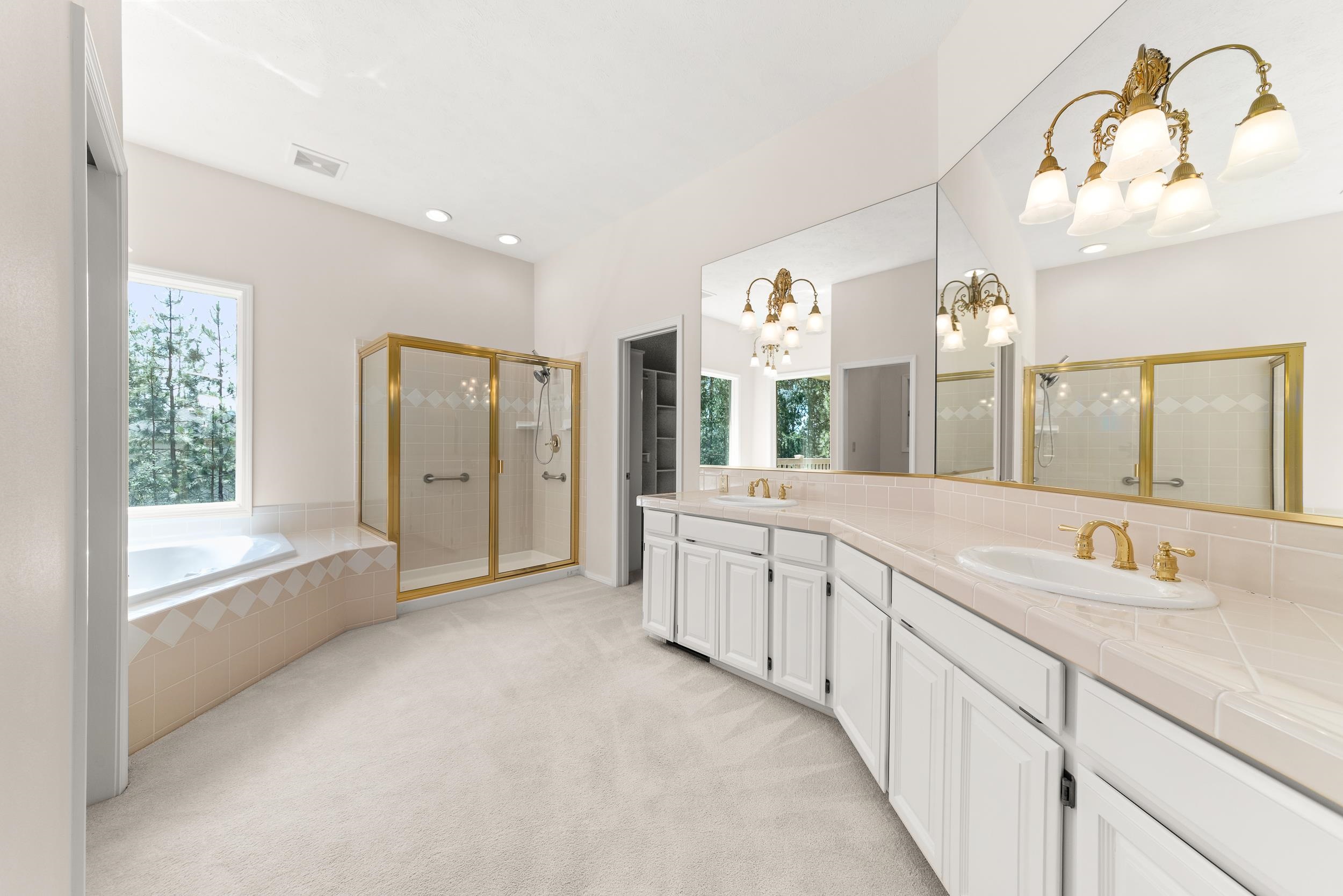 8912 N Oakland Rd - Photo 13