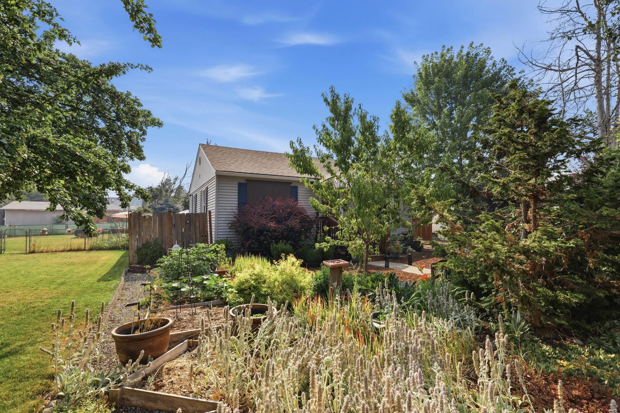 4918 N Lincoln St - Photo 24