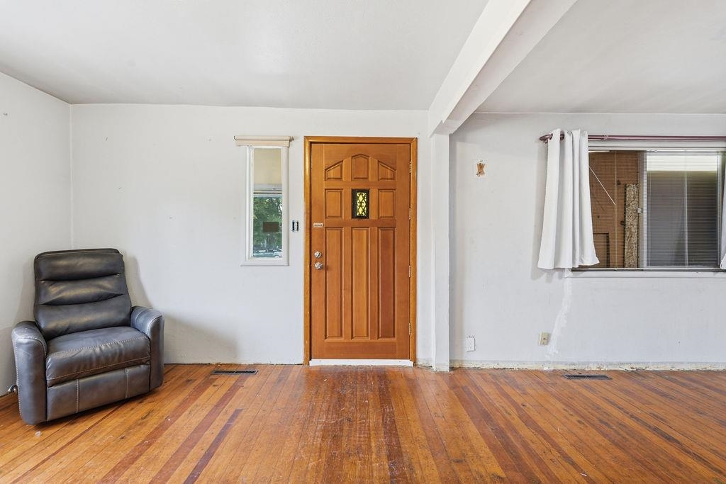 1816 & 1814 W Indiana Ave - Photo 3