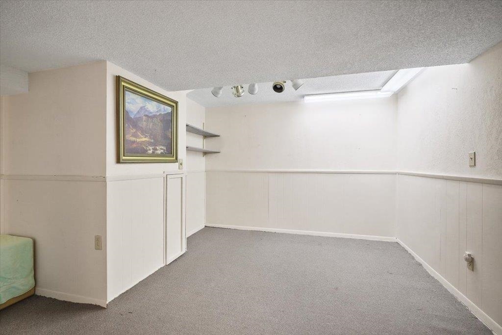 2409 E 60TH Ave - Photo 23