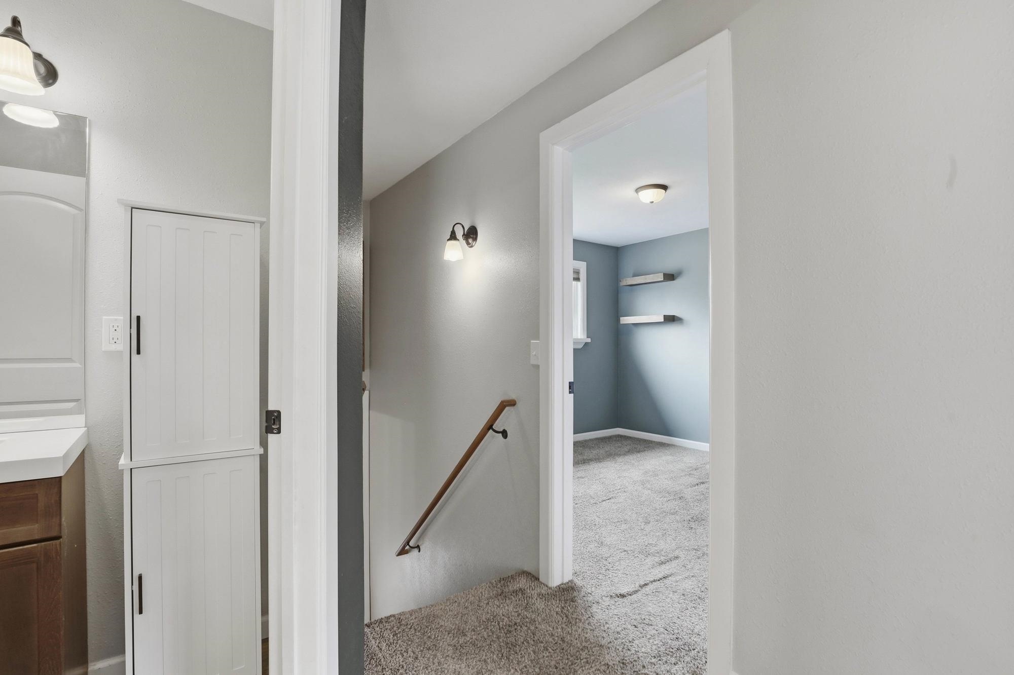 6003 N Greenwood Blvd - Photo 16