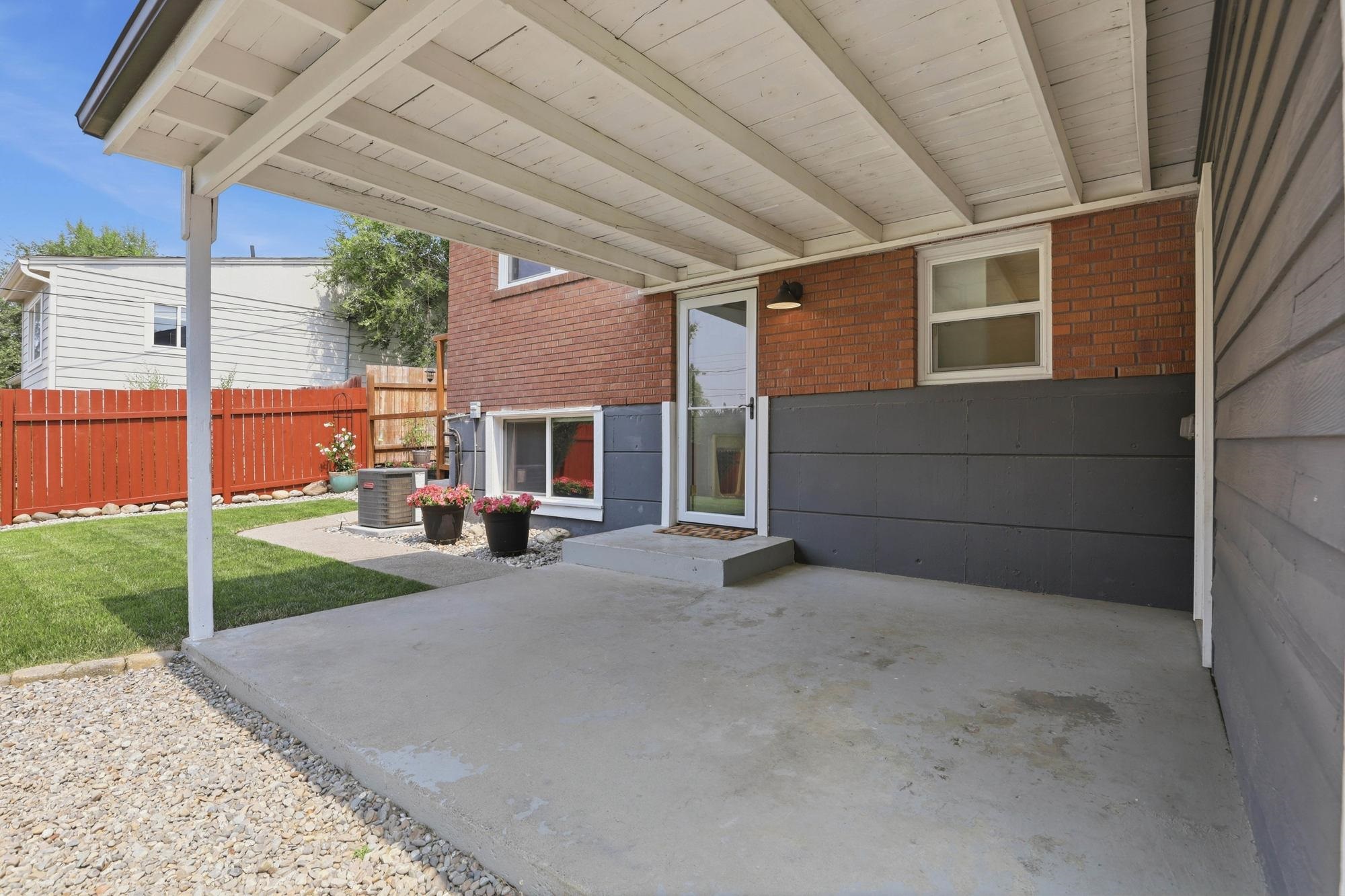 6003 N Greenwood Blvd - Photo 25