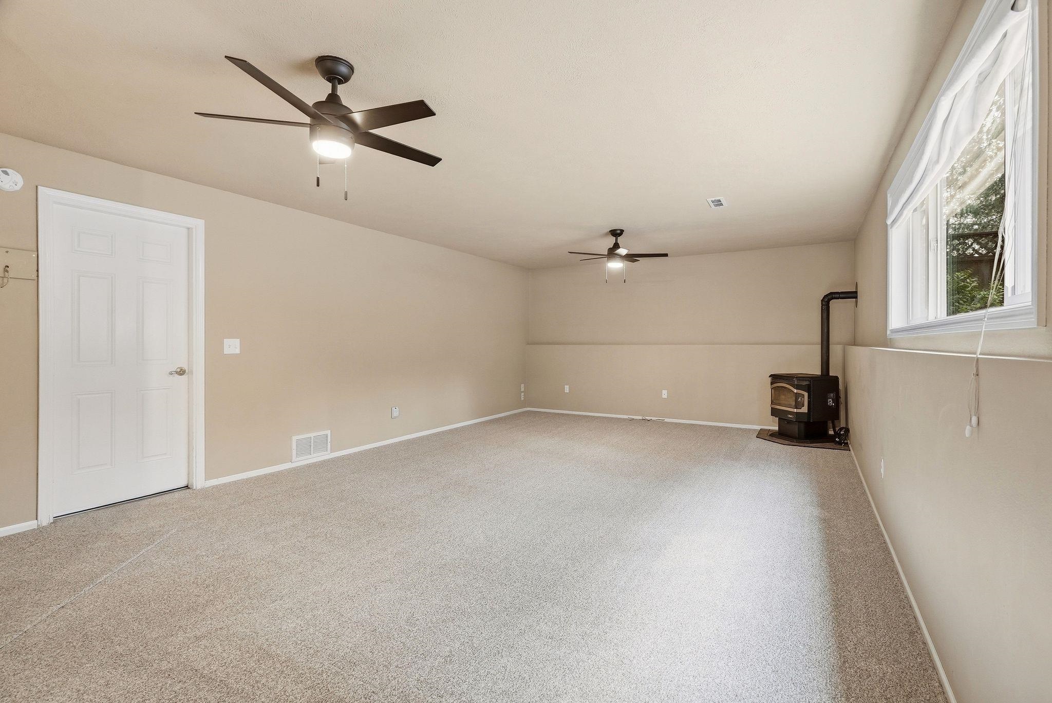 8517 N Greenwood St - Photo 24