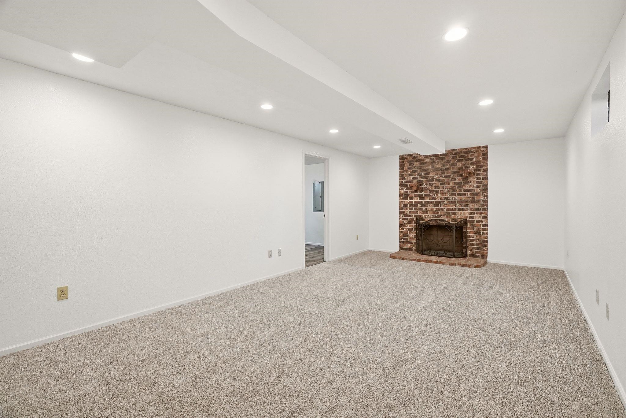 8517 N Greenwood St - Photo 26
