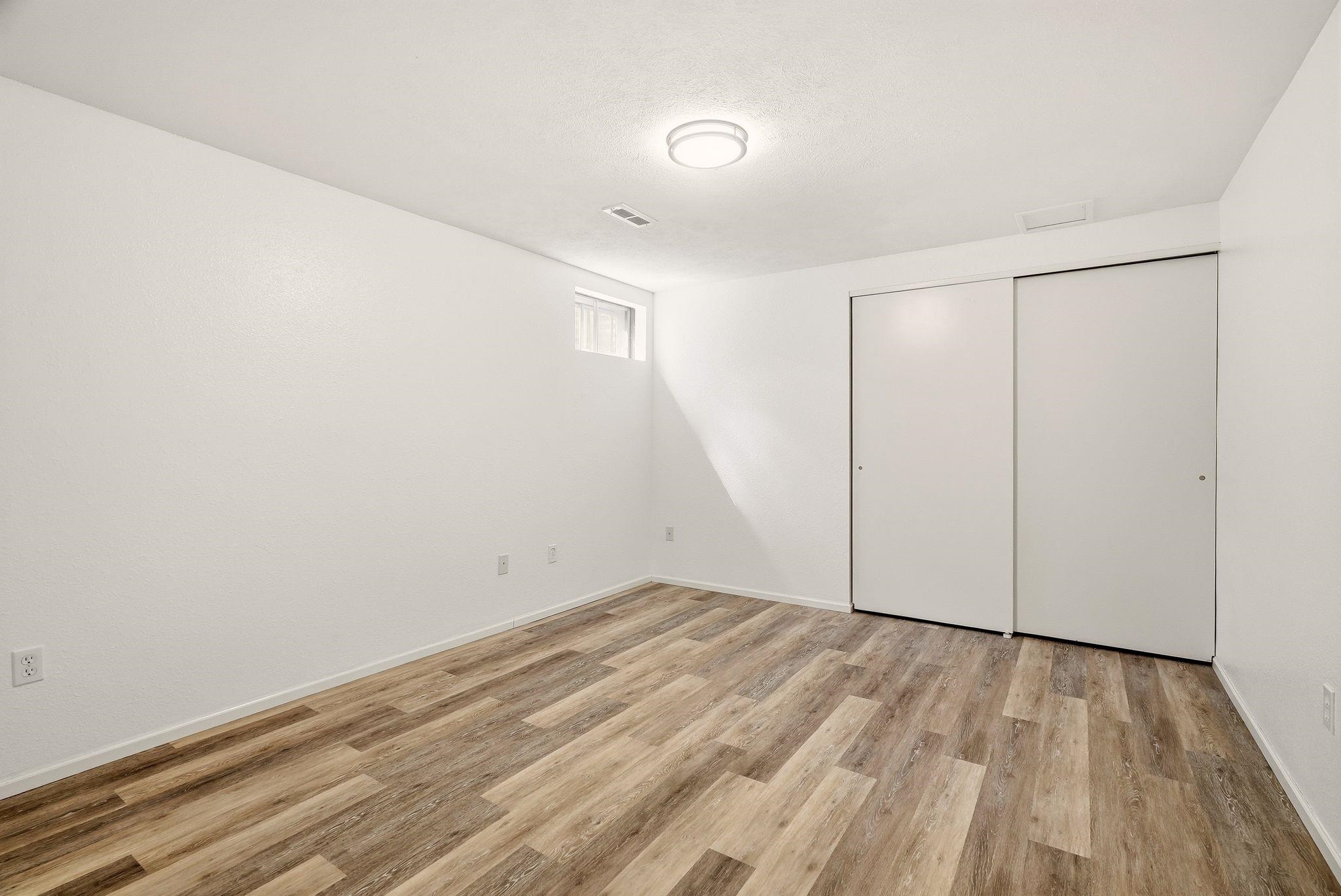 8517 N Greenwood St - Photo 30