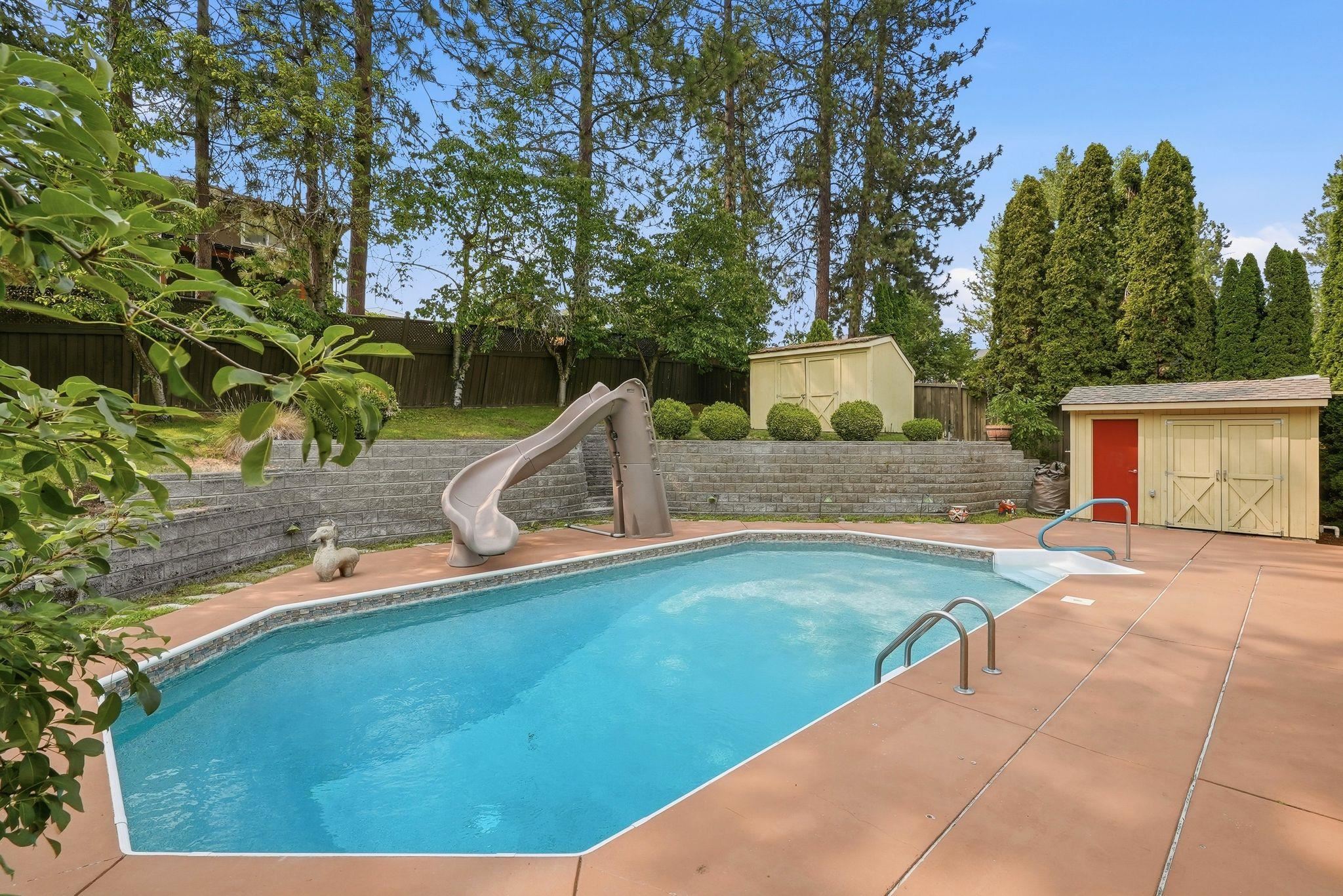 8517 N Greenwood St - Photo 34