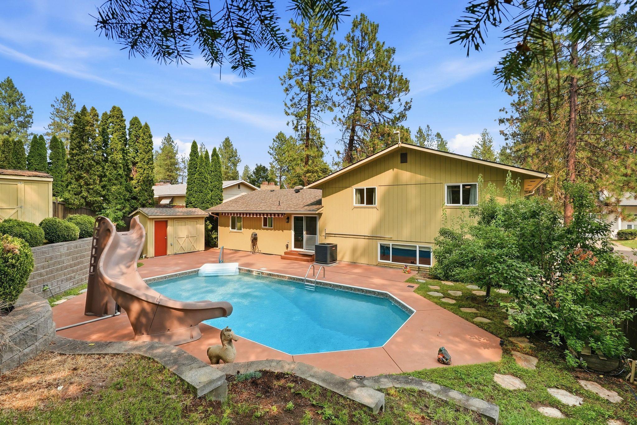 8517 N Greenwood St - Photo 36