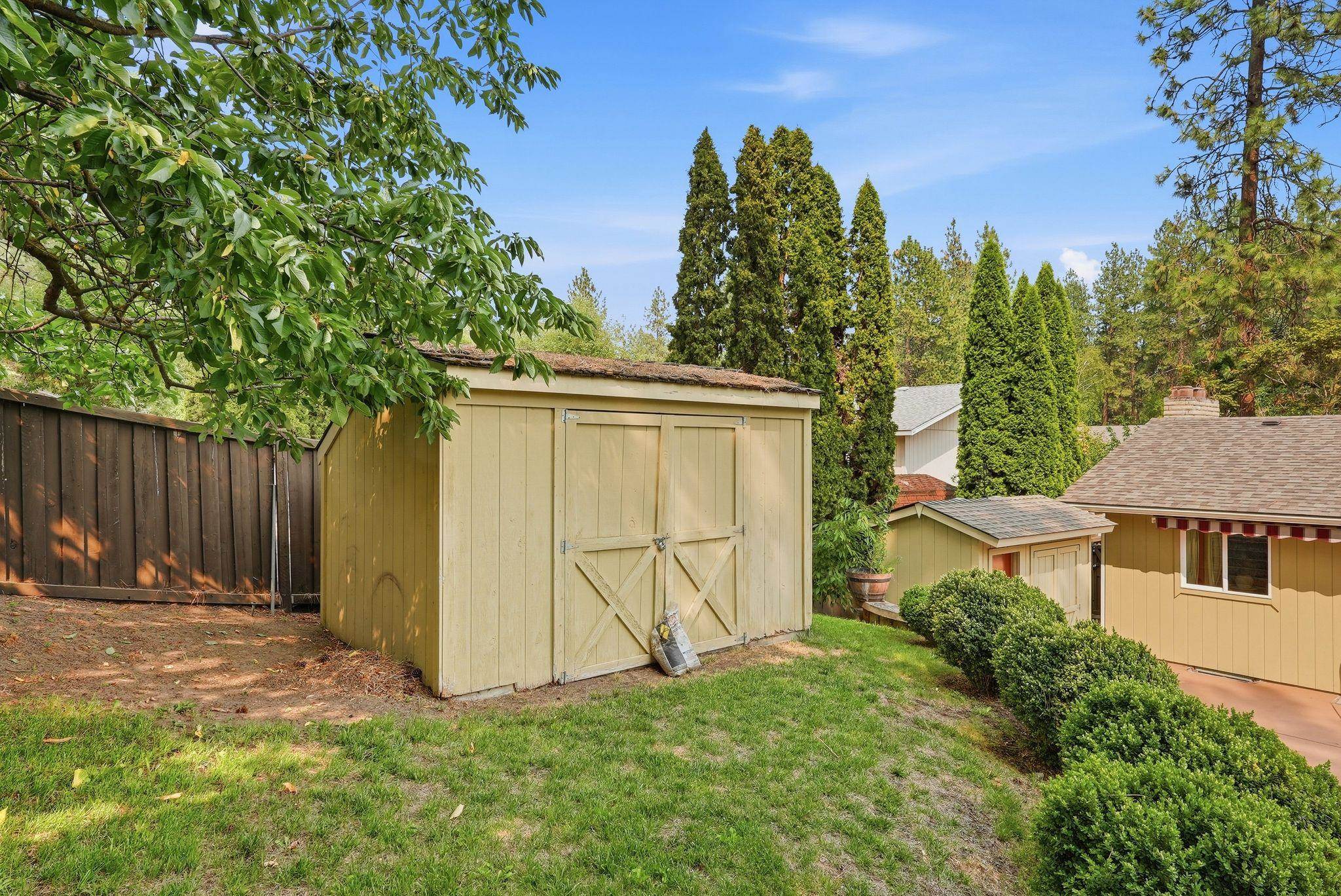 8517 N Greenwood St - Photo 37