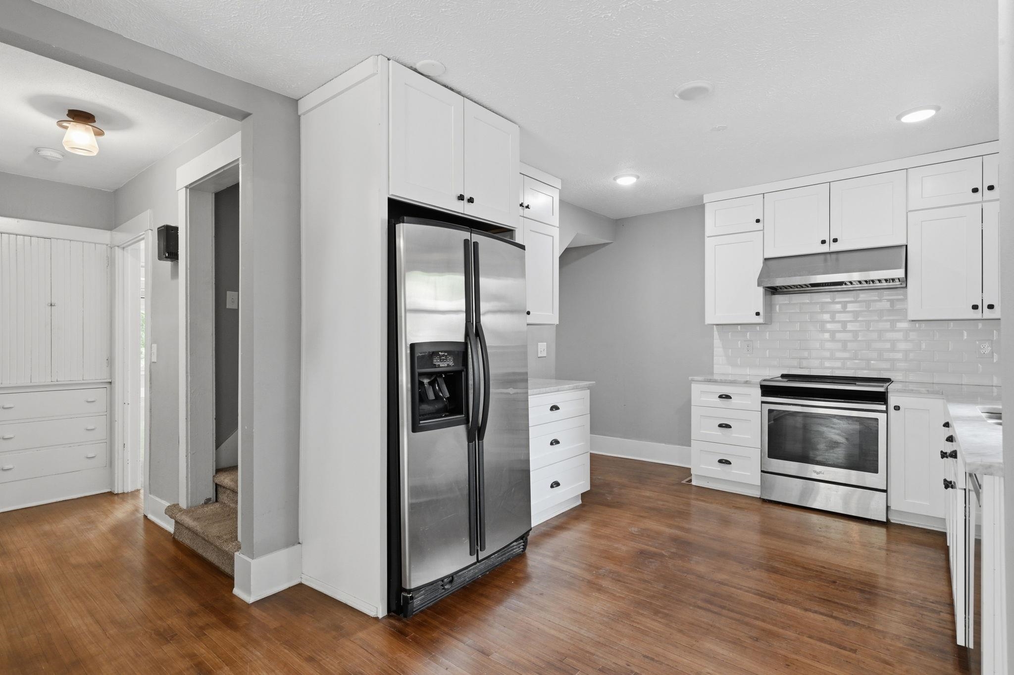 524 W Sound Ave - Photo 12