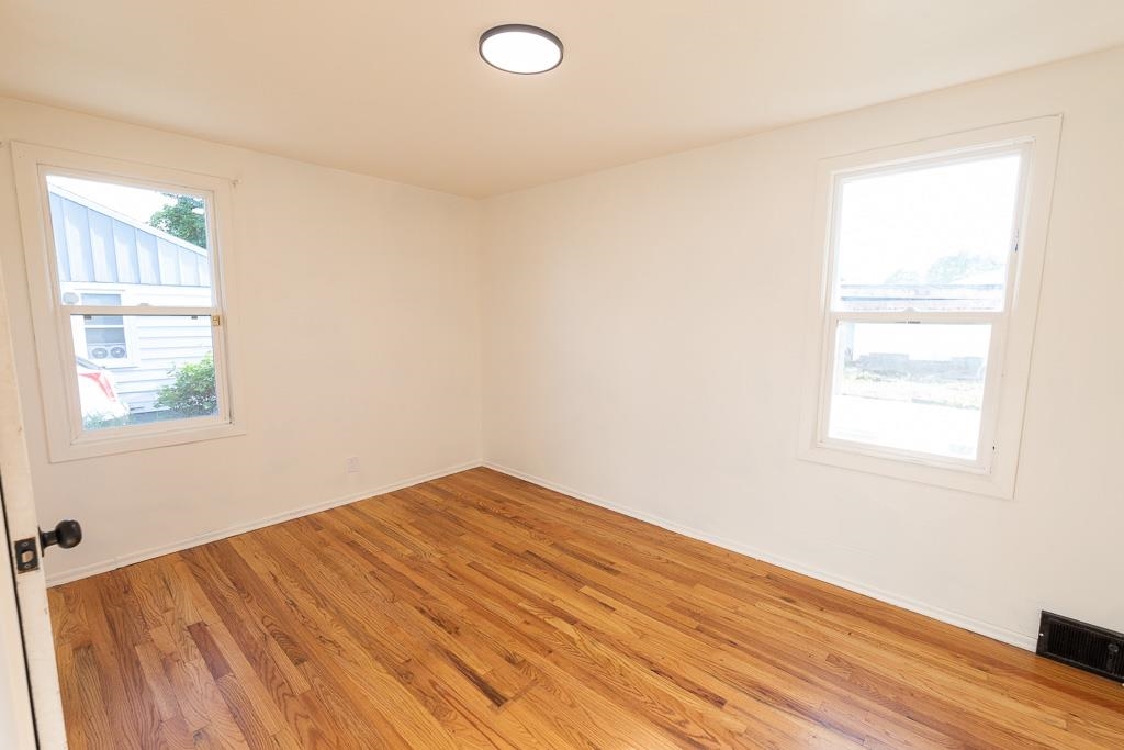 5715 N A St - Photo 11