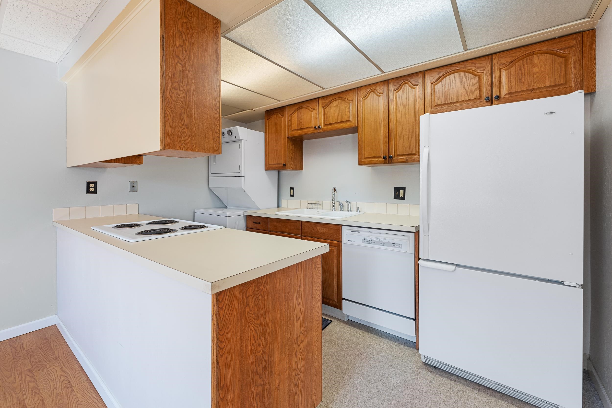1716 N Pettet Dr - Photo 9