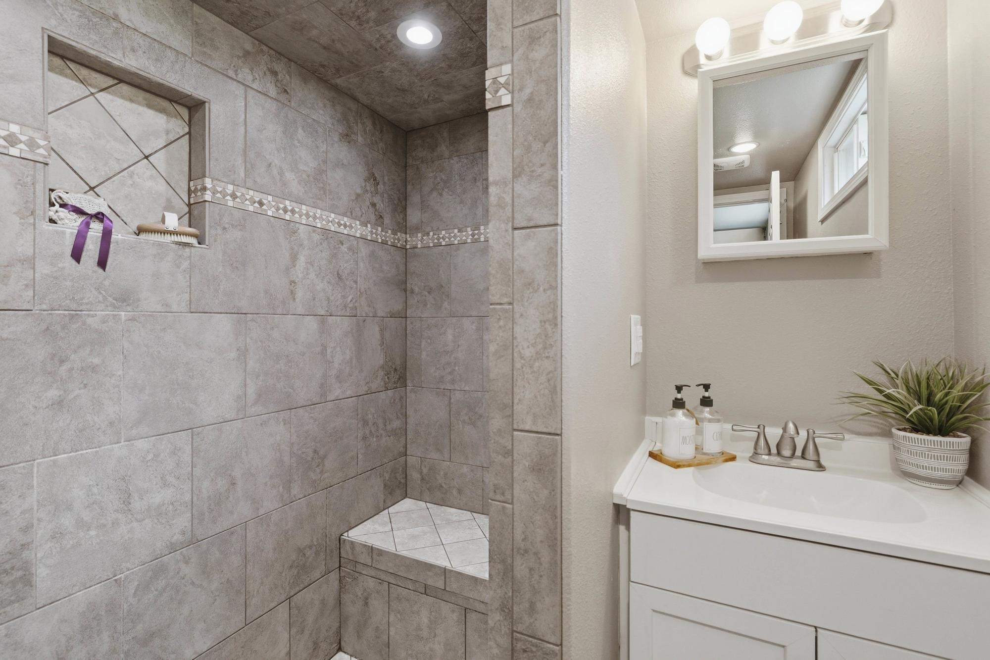 303 W Queen Ave - Photo 16