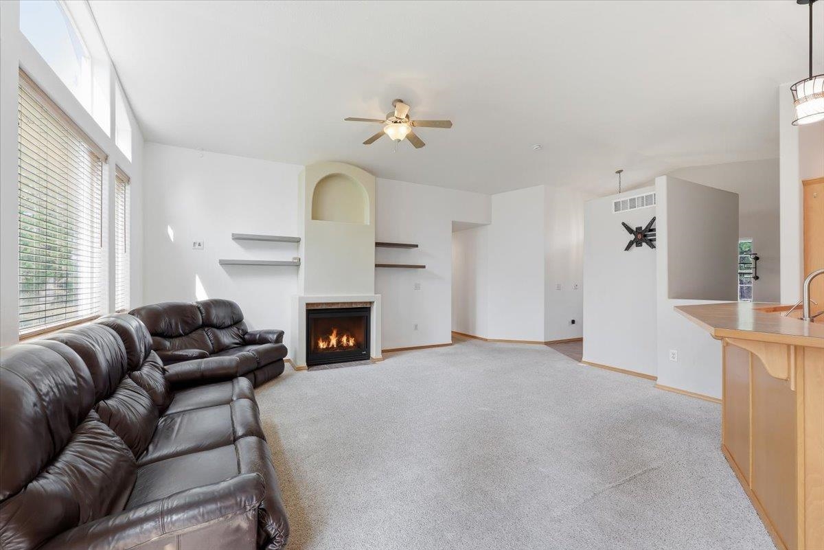 5861 Jergens Rd - Photo 6