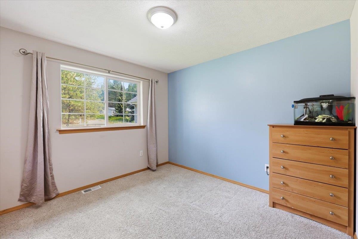 5861 Jergens Rd - Photo 14