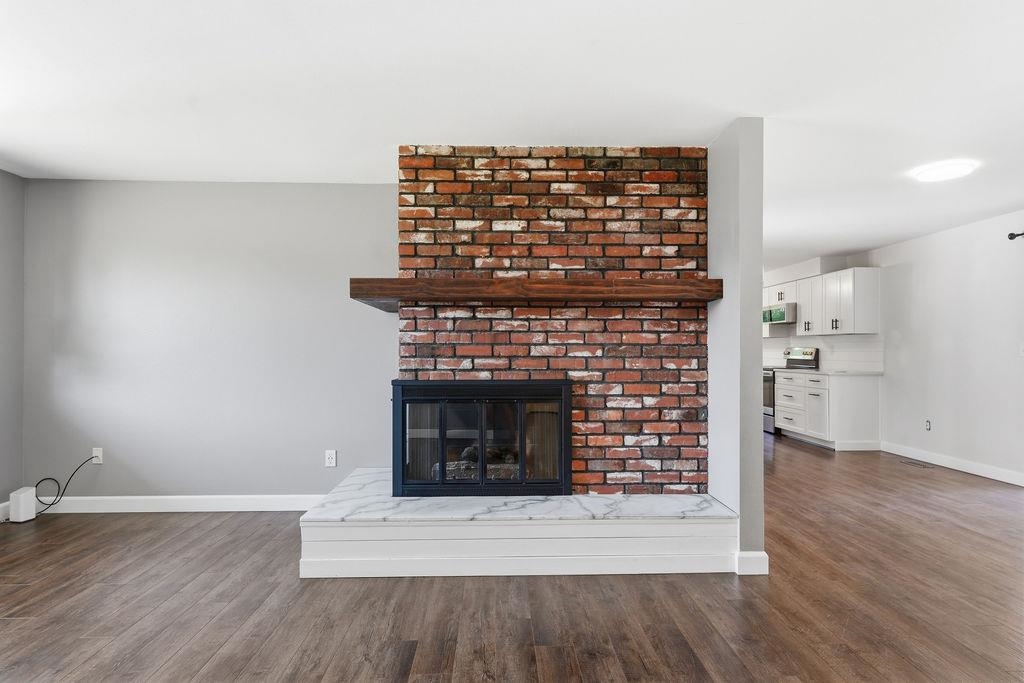 10809 E 35th Ave - Photo 9