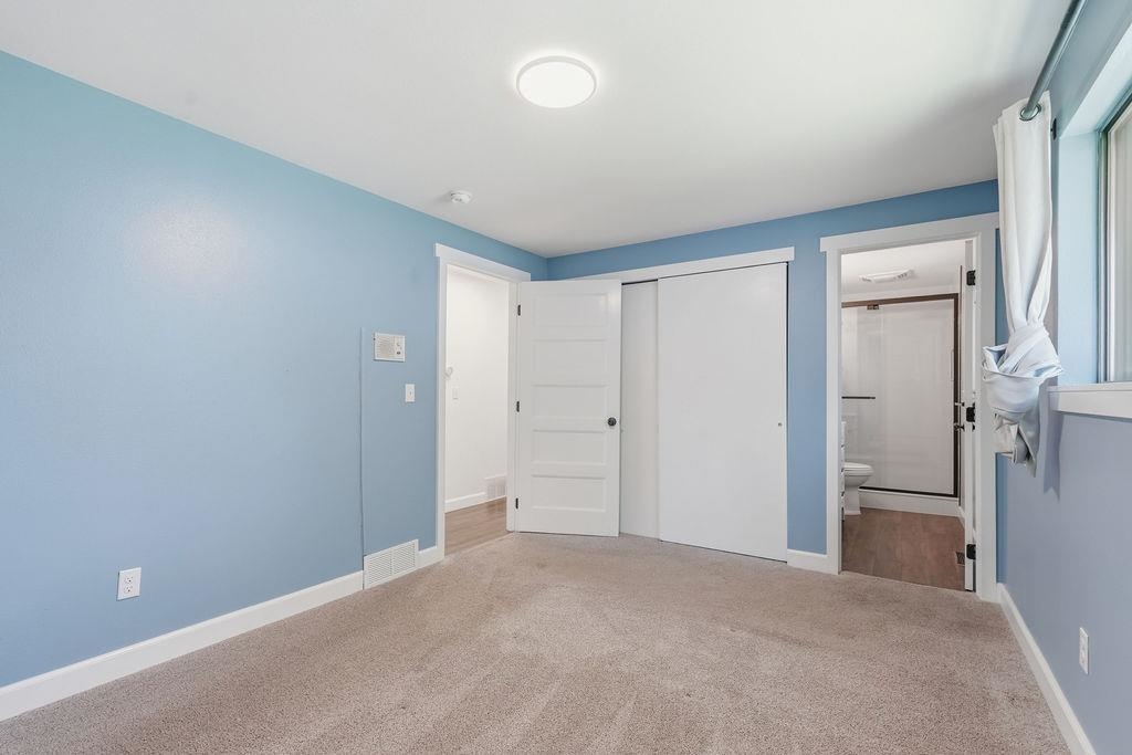 10809 E 35th Ave - Photo 13