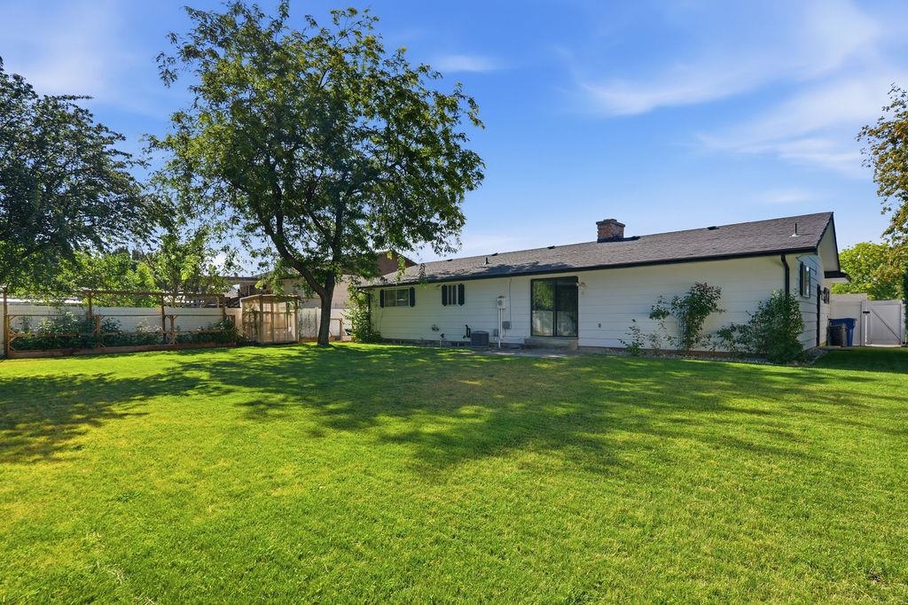 10809 E 35th Ave - Photo 28