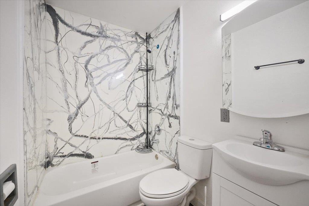 4908 N LEE St - Photo 9