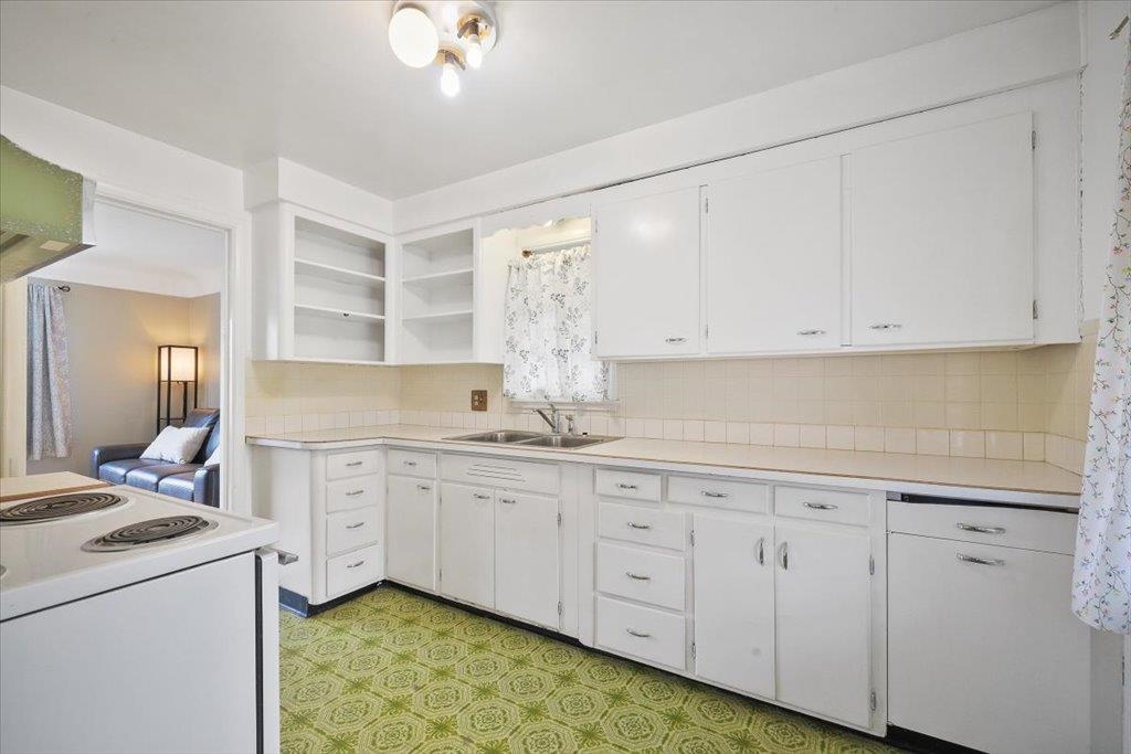 4908 N LEE St - Photo 8