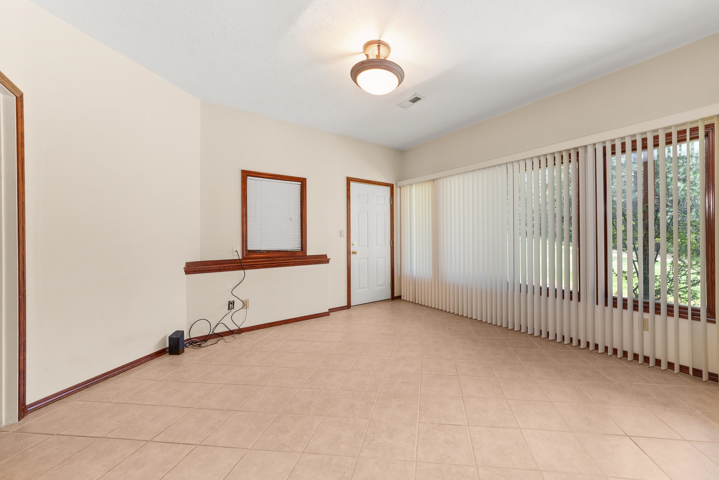 8912 N Oakland Rd - Photo 22