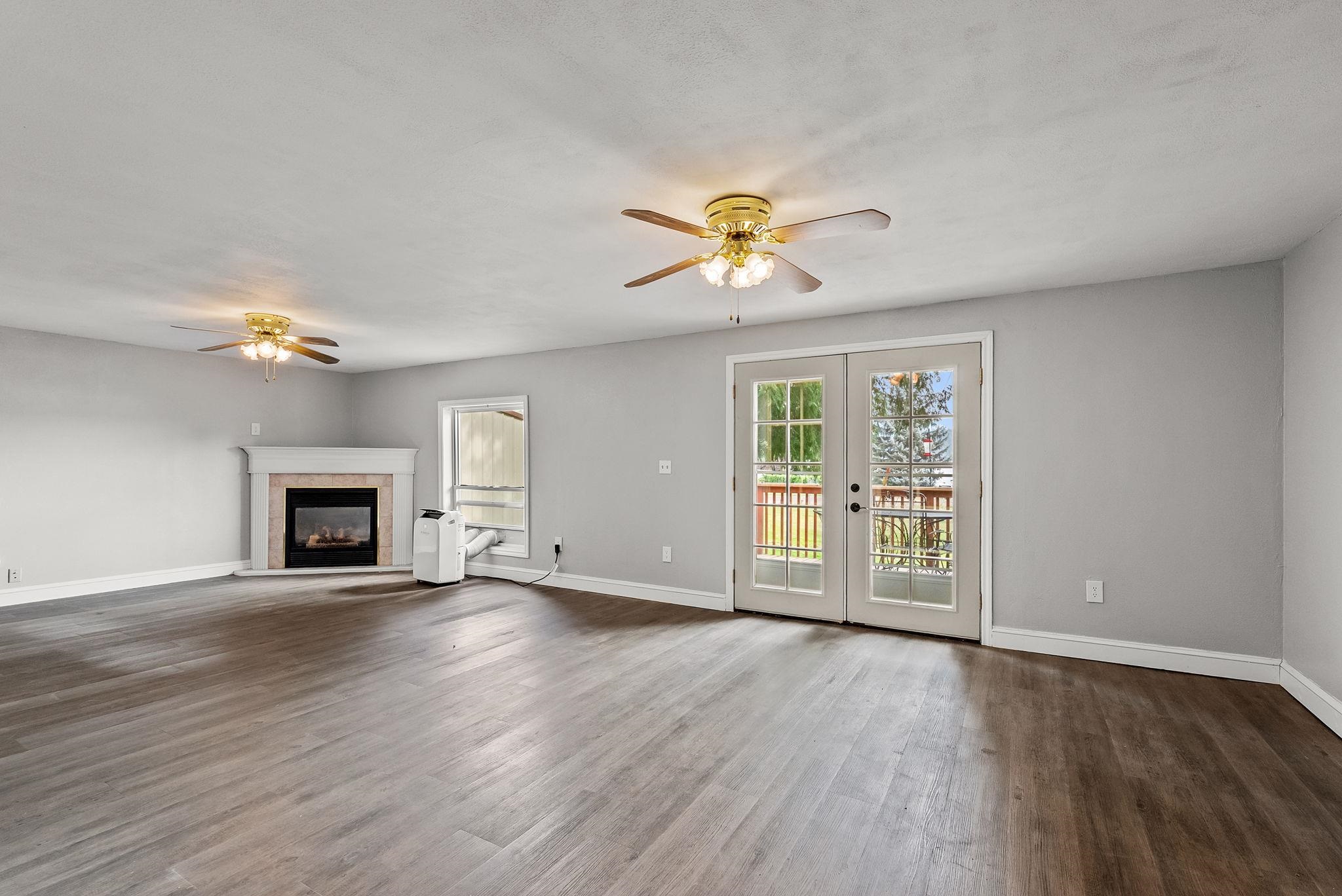 11715 N Honeymoon Bay Rd - Photo 13