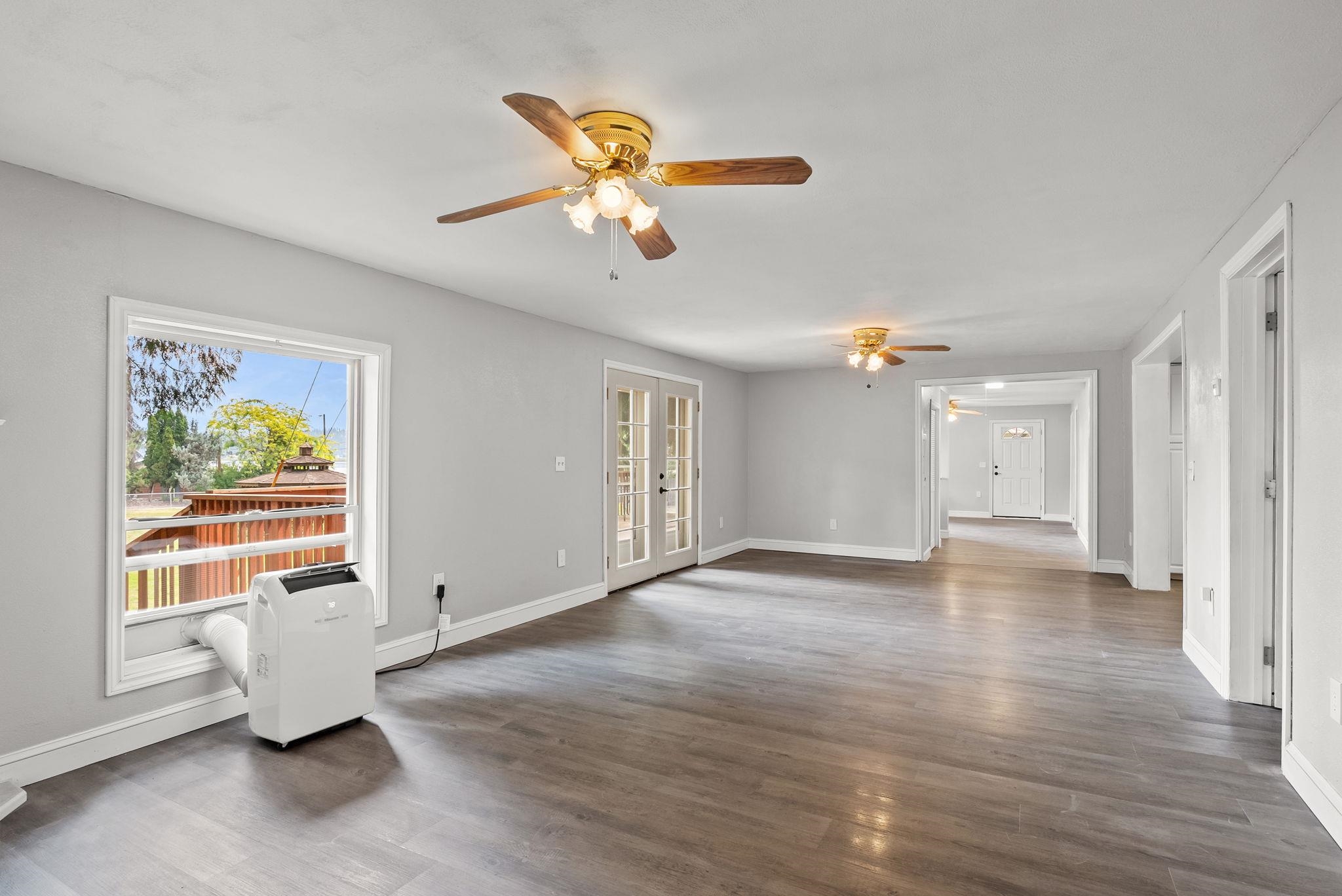 11715 N Honeymoon Bay Rd - Photo 14