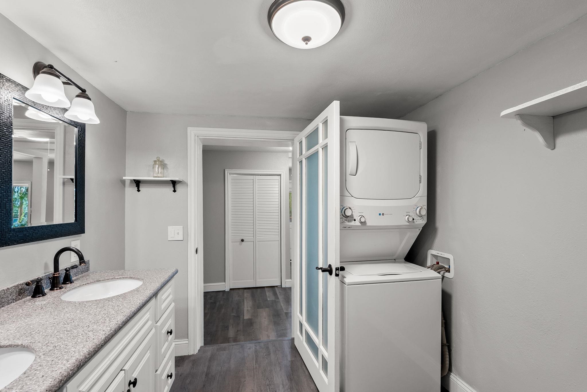 11715 N Honeymoon Bay Rd - Photo 19