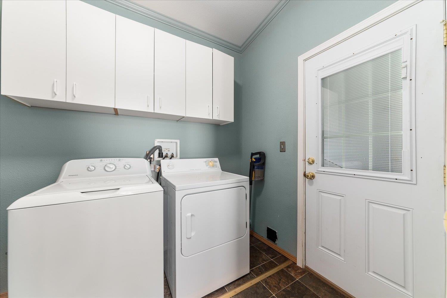 19029 E Boone Ave - Photo 23