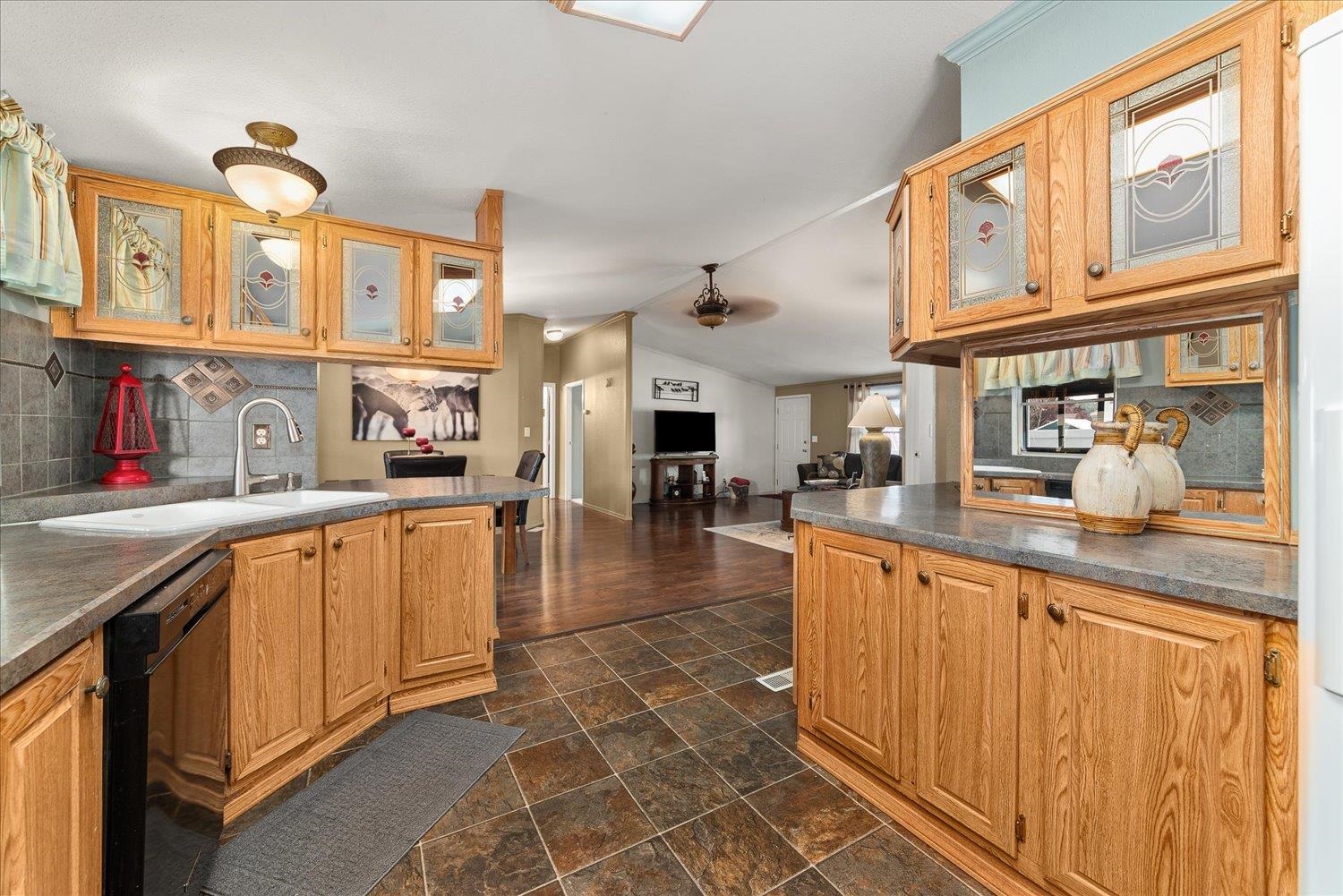 19029 E Boone Ave - Photo 17