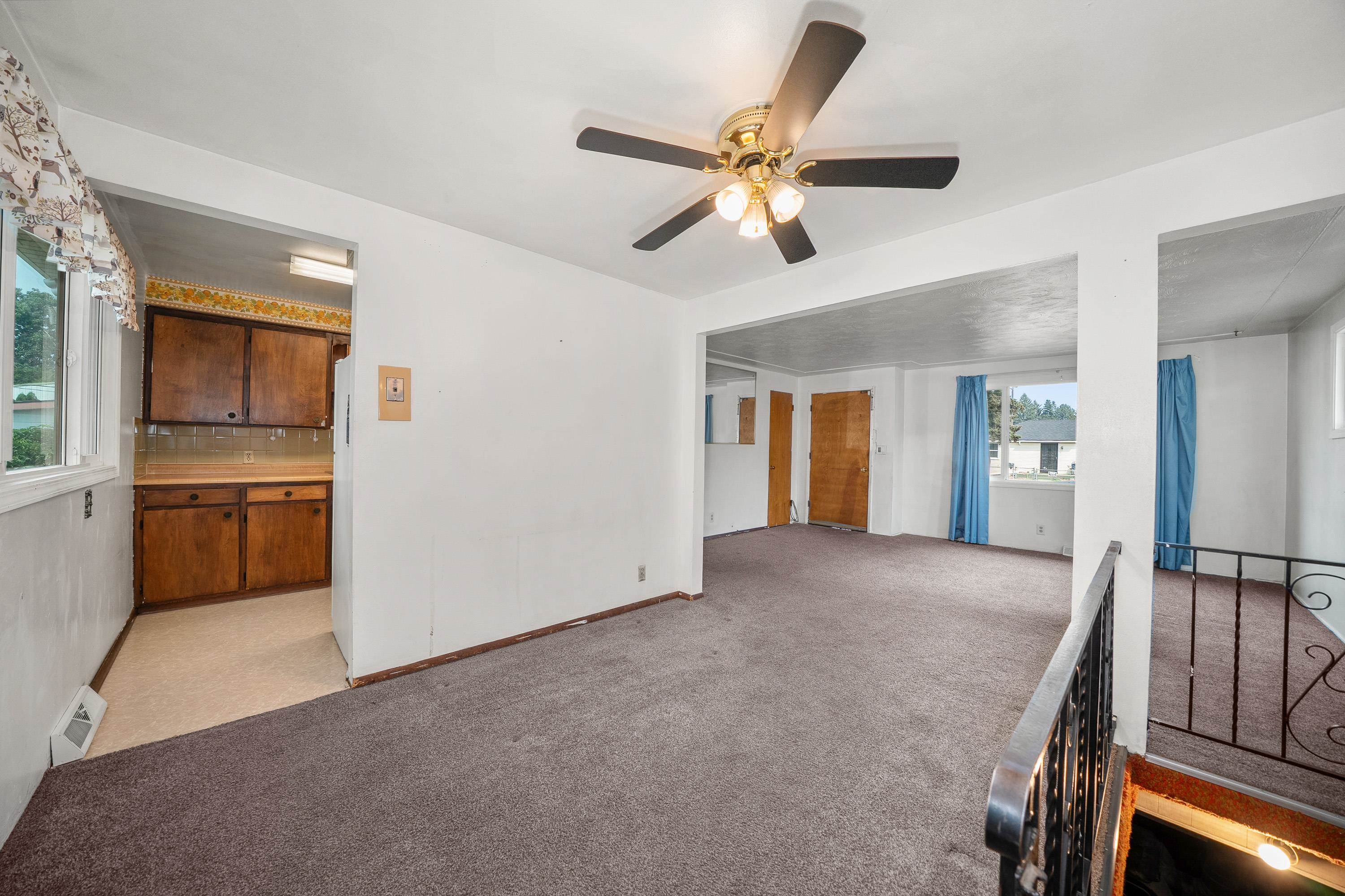 1654 E Columbia Ave - Photo 18