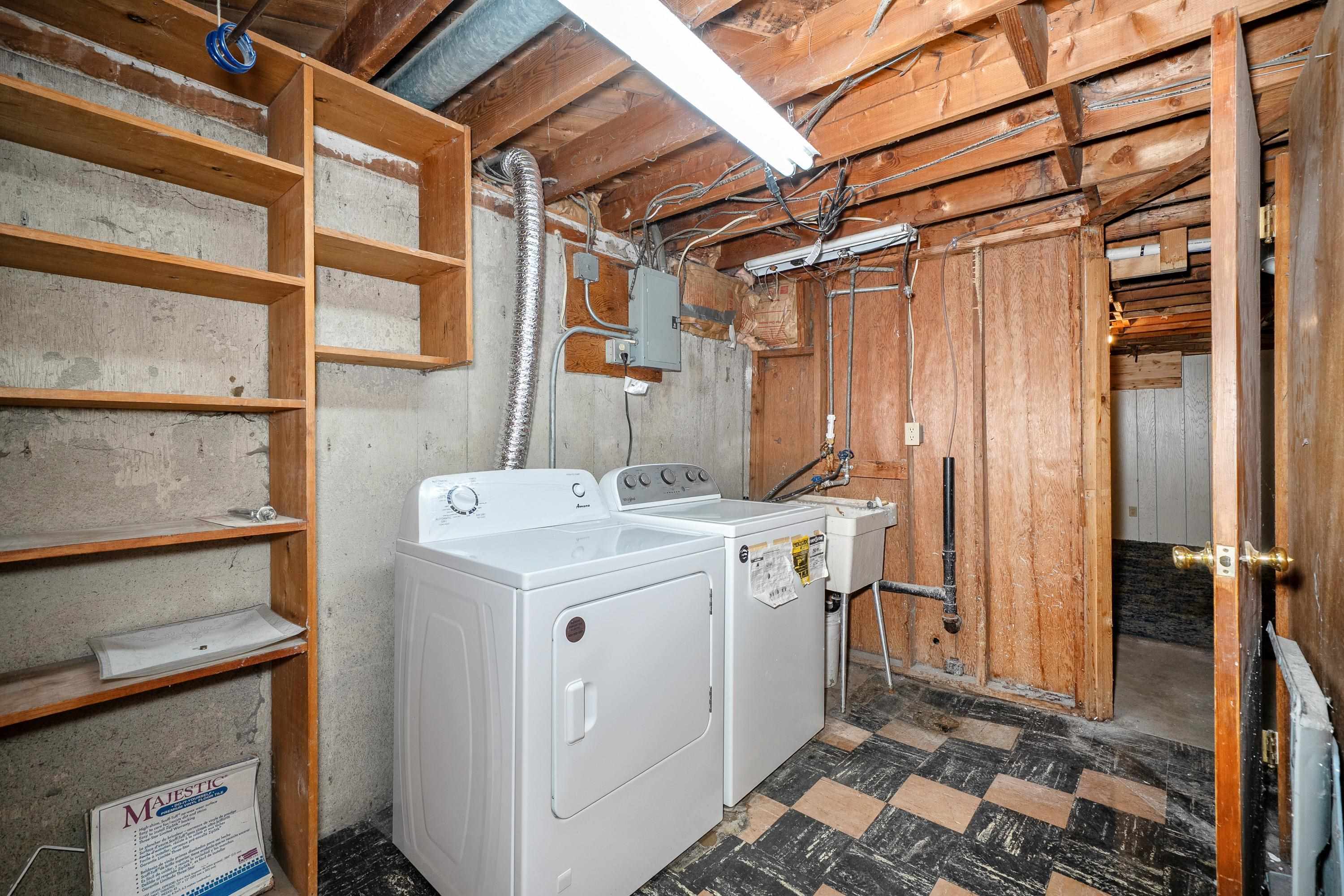 1654 E Columbia Ave - Photo 32