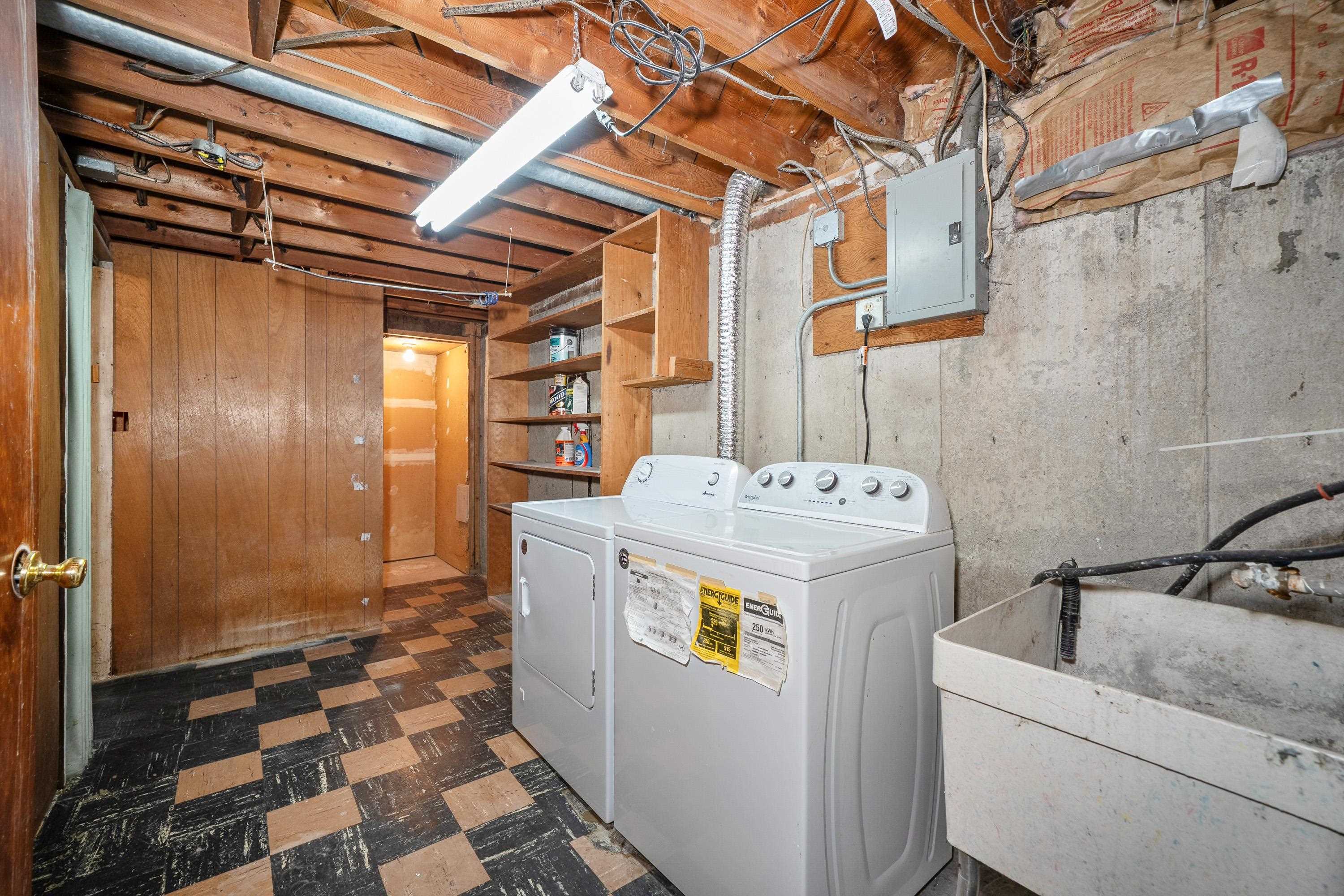1654 E Columbia Ave - Photo 33