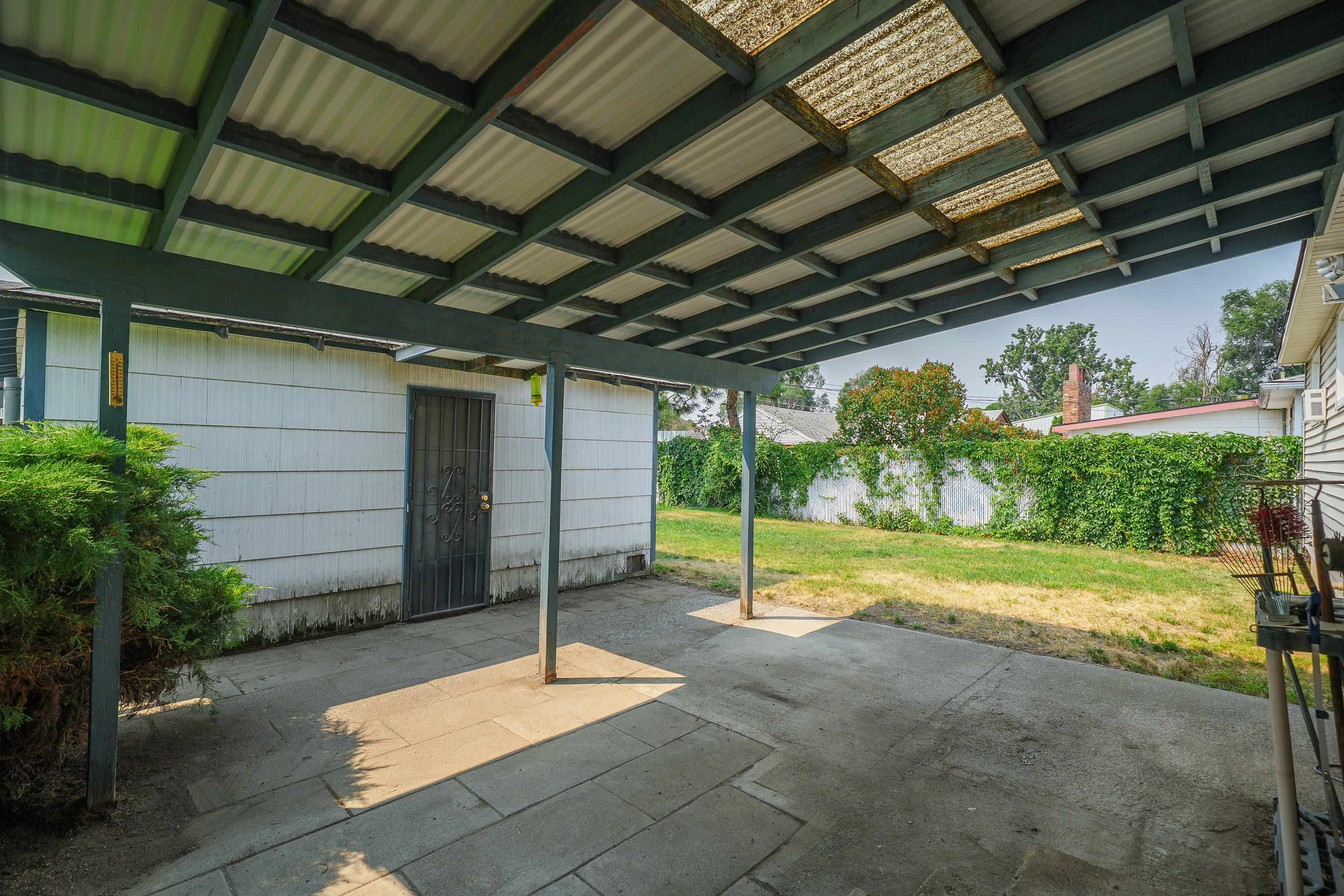 1654 E Columbia Ave - Photo 35