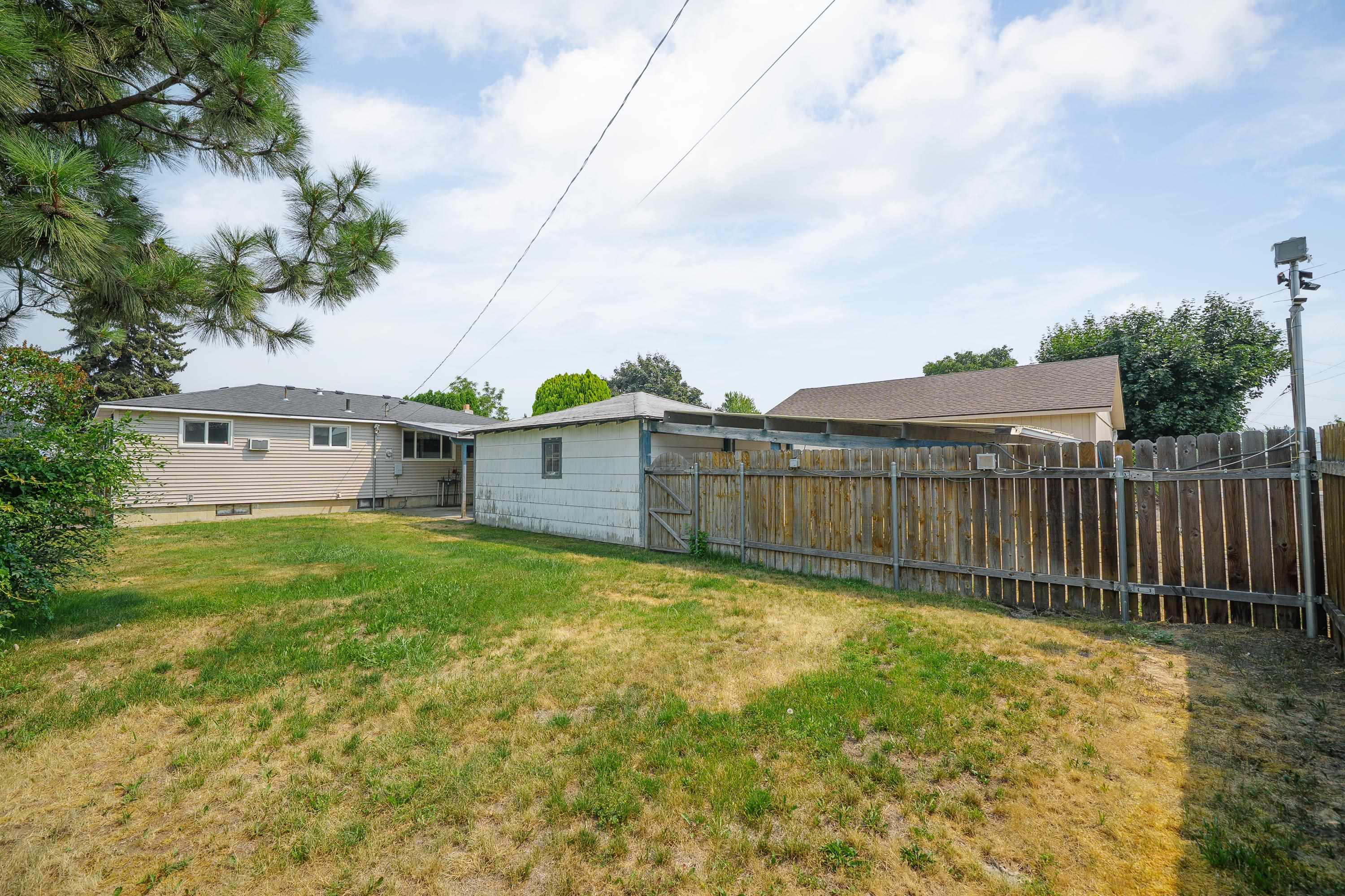 1654 E Columbia Ave - Photo 39