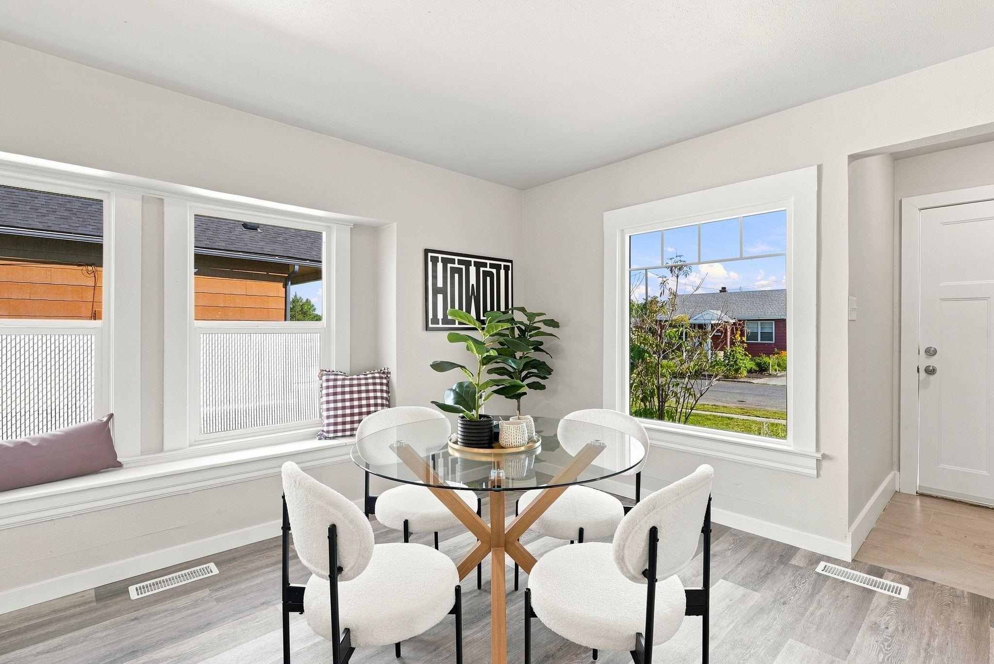 913 E Longfellow Ave - Photo 8