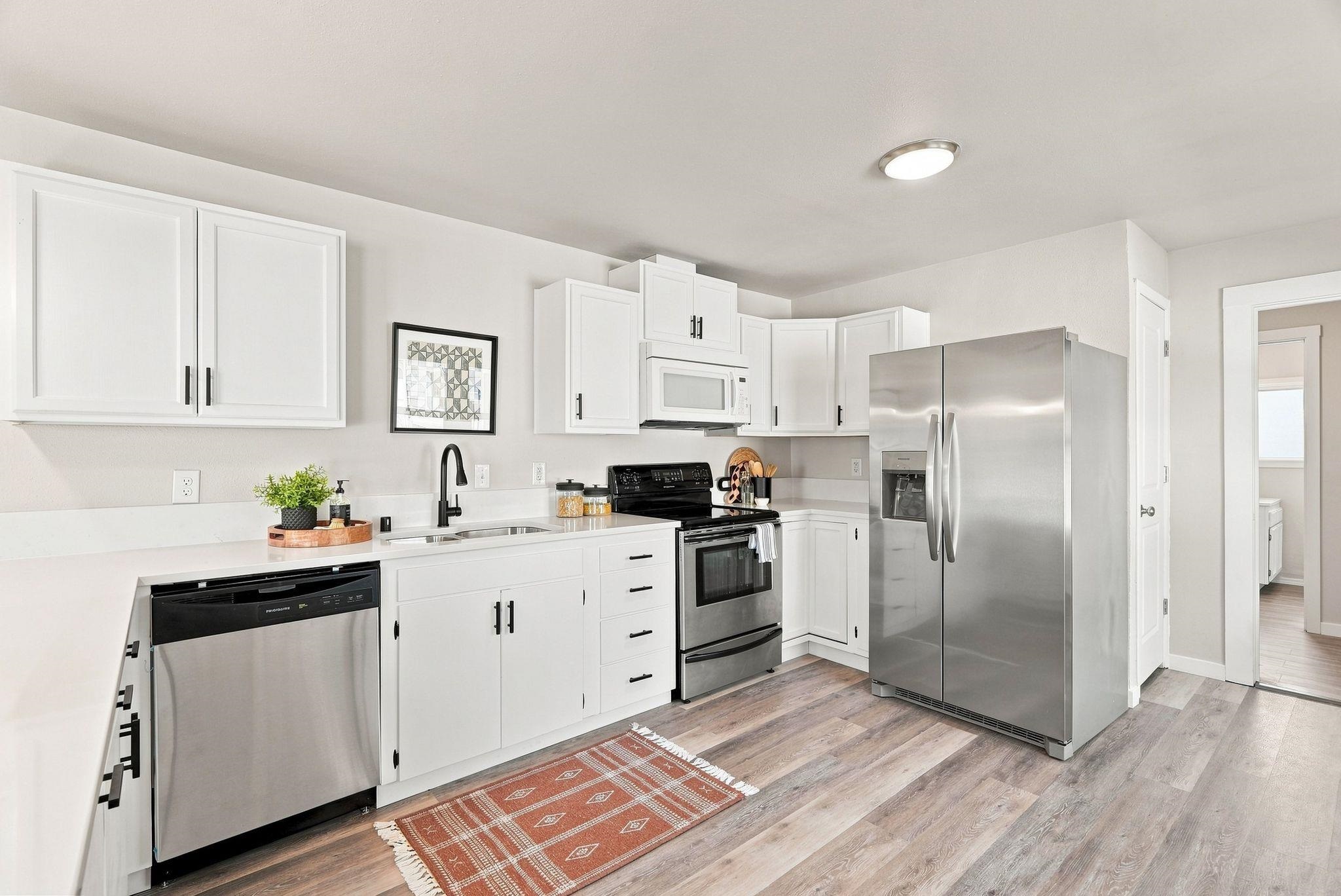 913 E Longfellow Ave - Photo 13