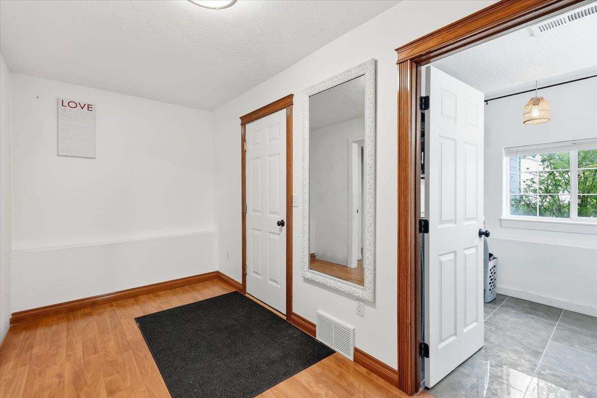 7311 N PERRY St - Photo 17