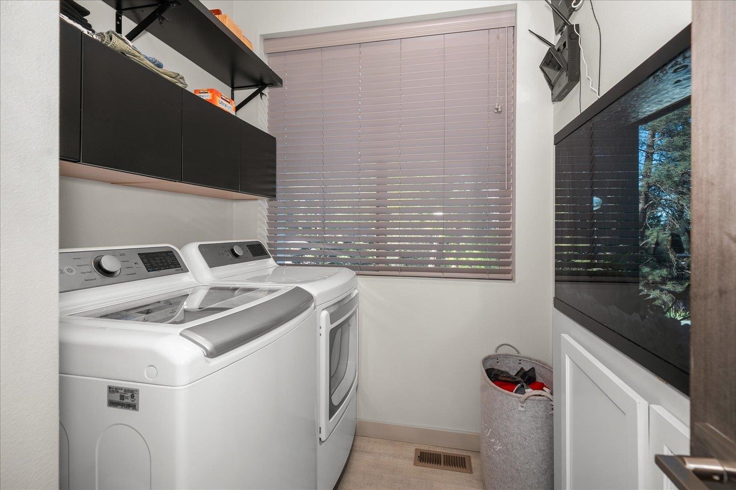 3307 W Hartson Ave - Photo 22