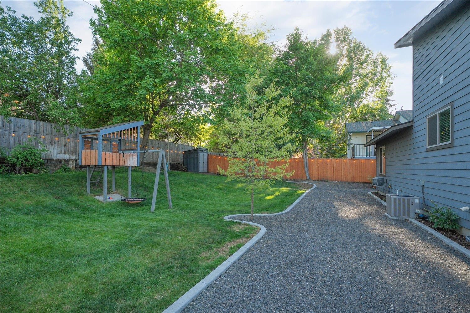 3307 W Hartson Ave - Photo 32