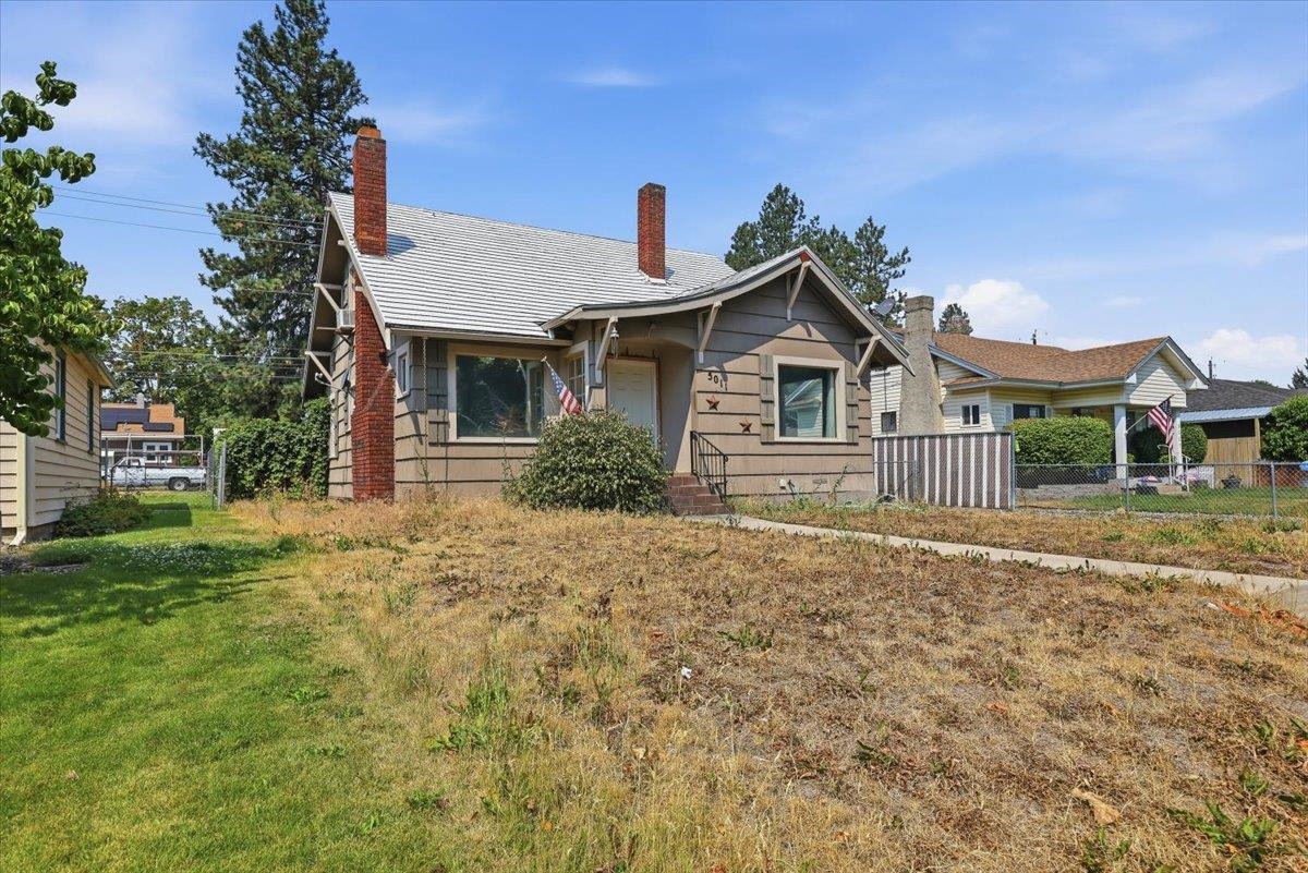 5011 N Cedar St - Photo 1